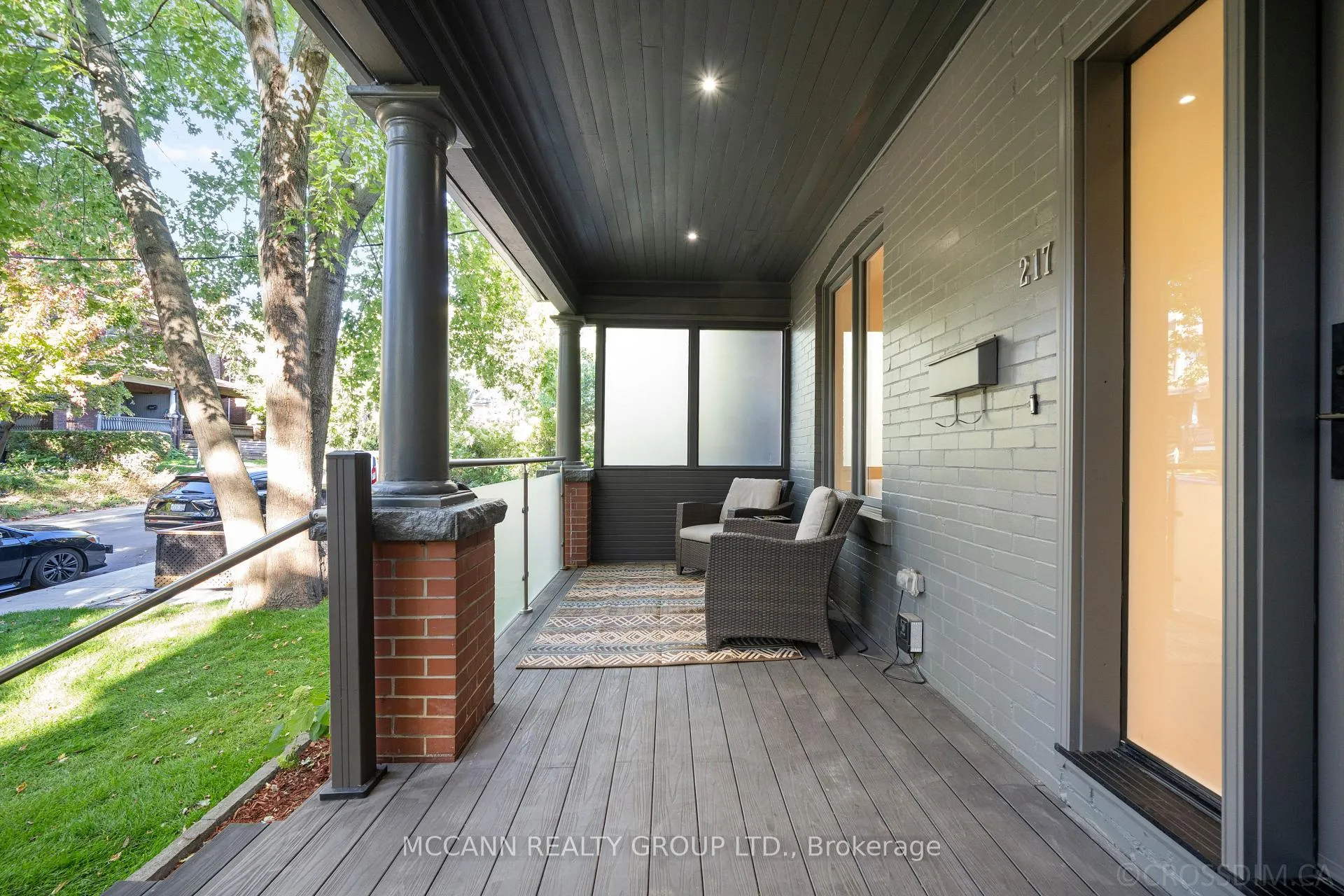 Photo 4 of Unit MAIN, 2nd and Third, 217 Pearson Avenue, Toronto, High Park-Swansea — HOMEH