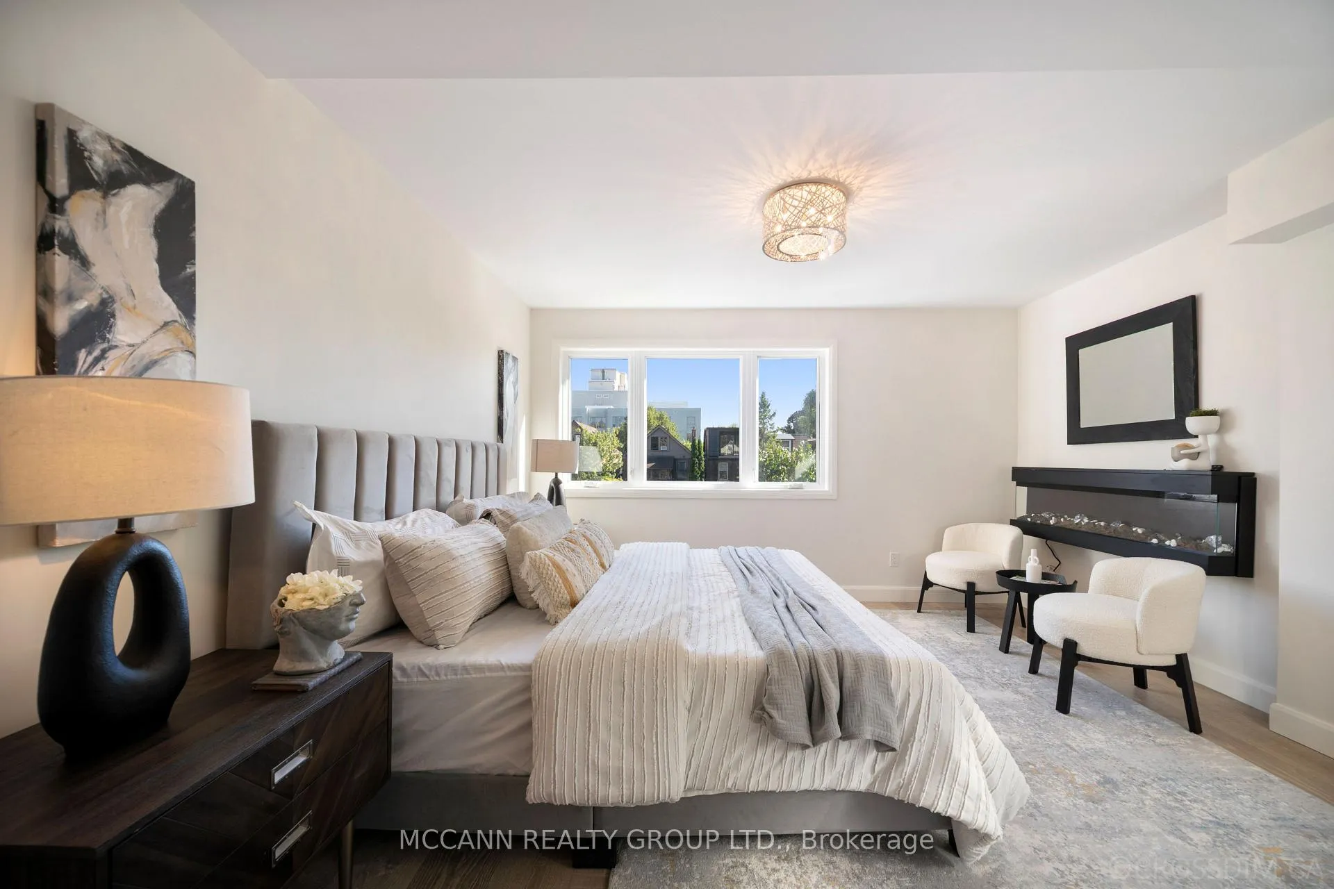 Photo 25 of Unit MAIN, 2nd and Third, 217 Pearson Avenue, Toronto, High Park-Swansea — HOMEH