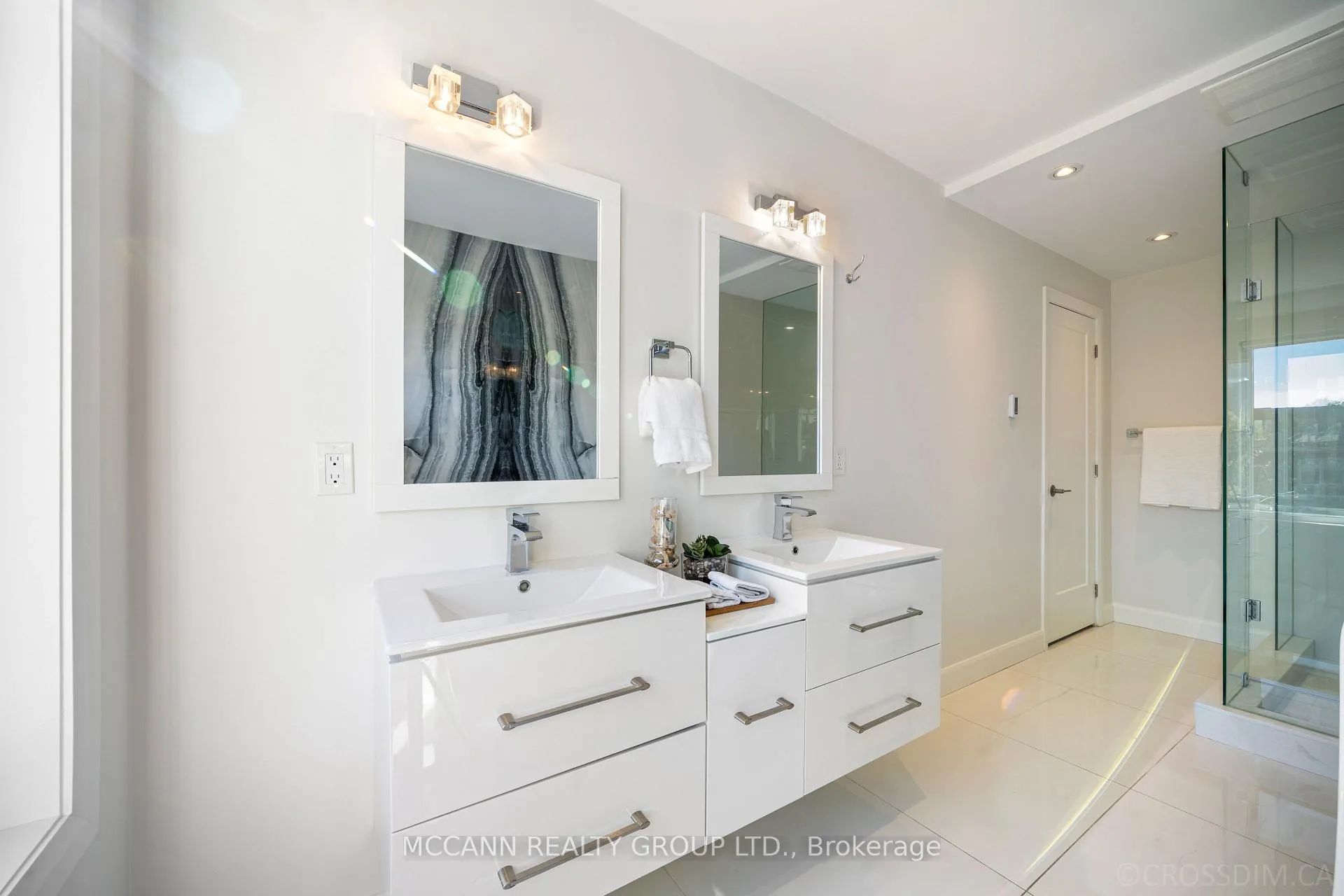 Photo 29 of Unit MAIN, 2nd and Third, 217 Pearson Avenue, Toronto, High Park-Swansea — HOMEH