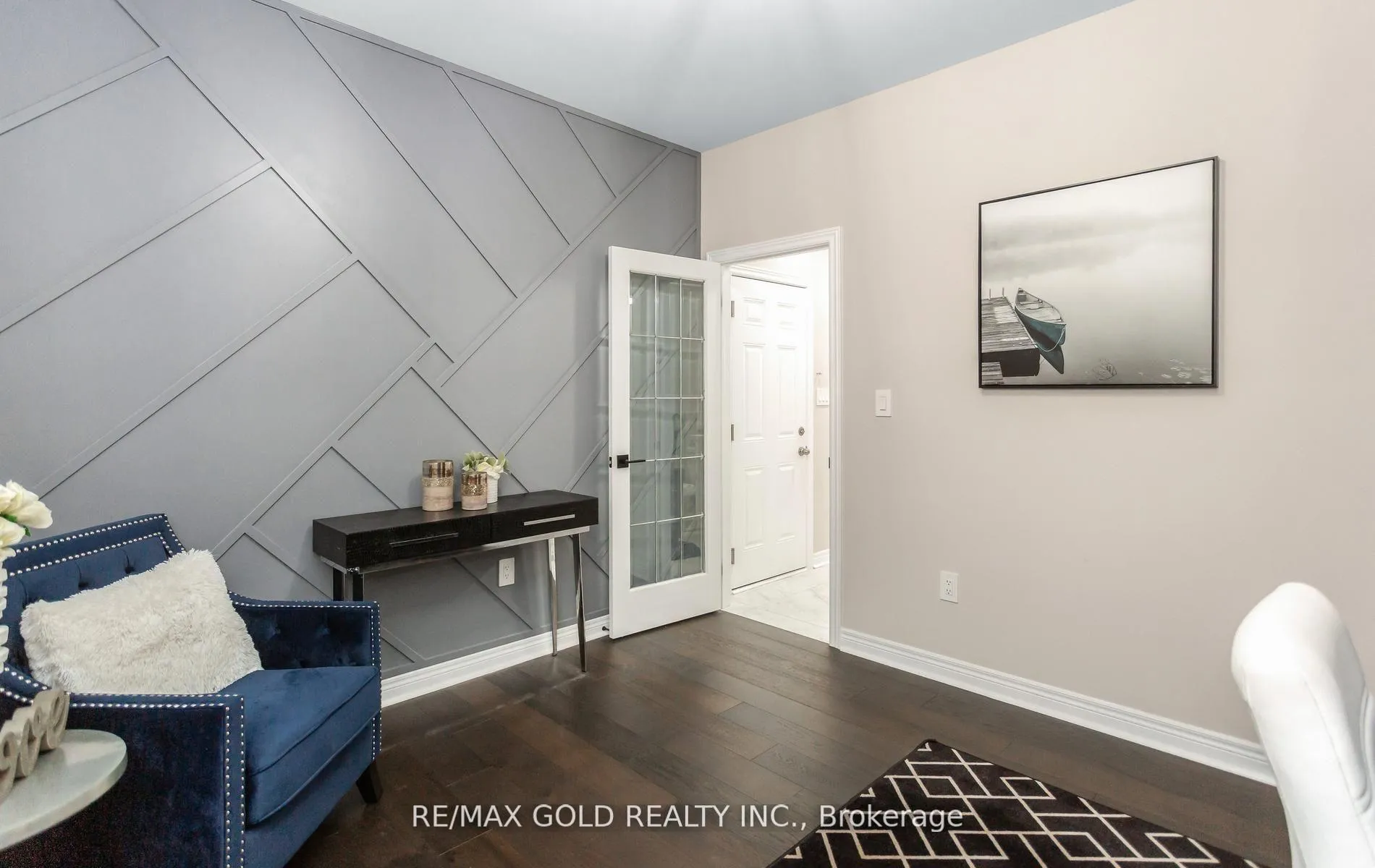 Photo 12 of 19 Farringdon Crescent, Brampton, Northwest Brampton — HOMEH