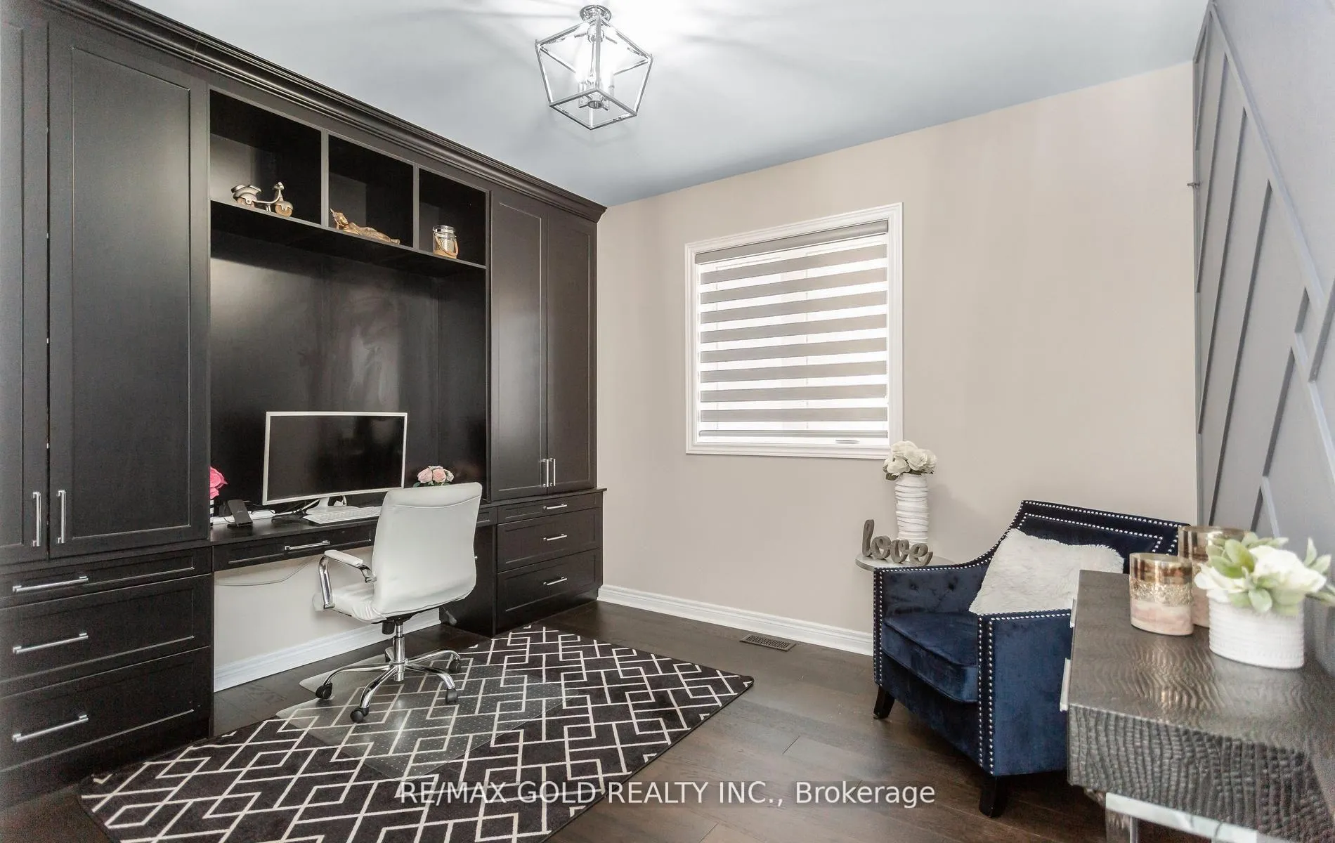 Photo 21 of 19 Farringdon Crescent, Brampton, Northwest Brampton — HOMEH
