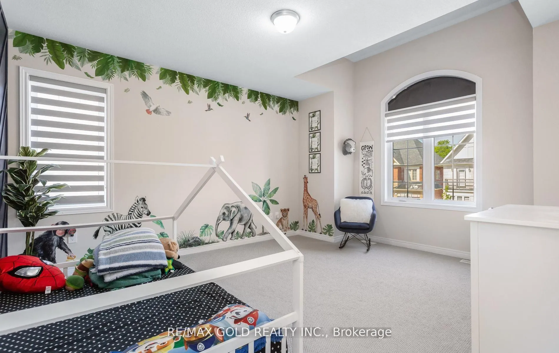 Photo 32 of 19 Farringdon Crescent, Brampton, Northwest Brampton — HOMEH