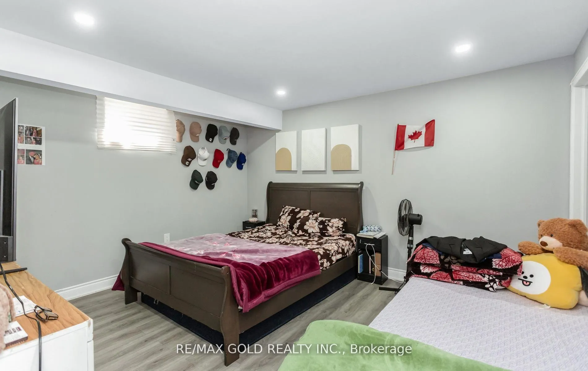 Photo 43 of 19 Farringdon Crescent, Brampton, Northwest Brampton — HOMEH
