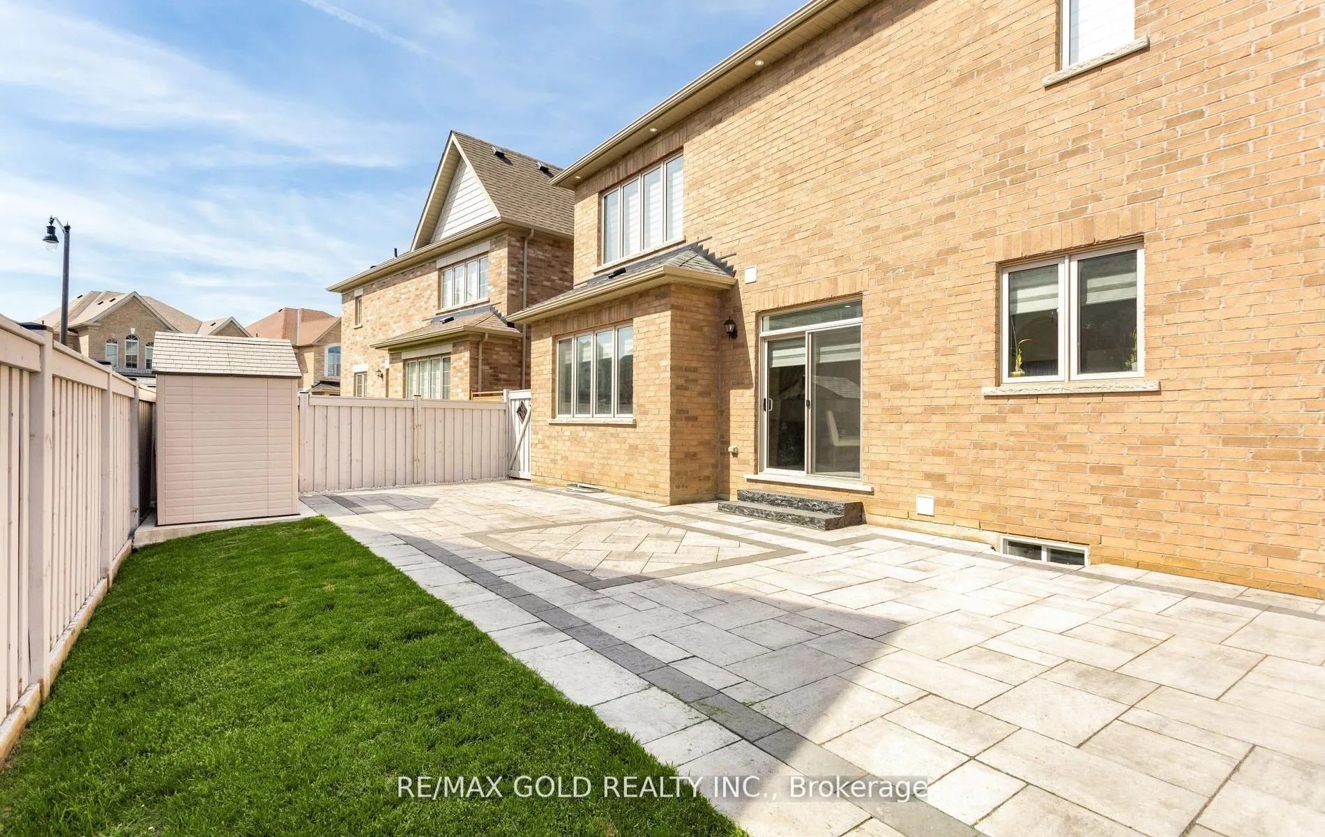 Photo 48 of 19 Farringdon Crescent, Brampton, Northwest Brampton — HOMEH