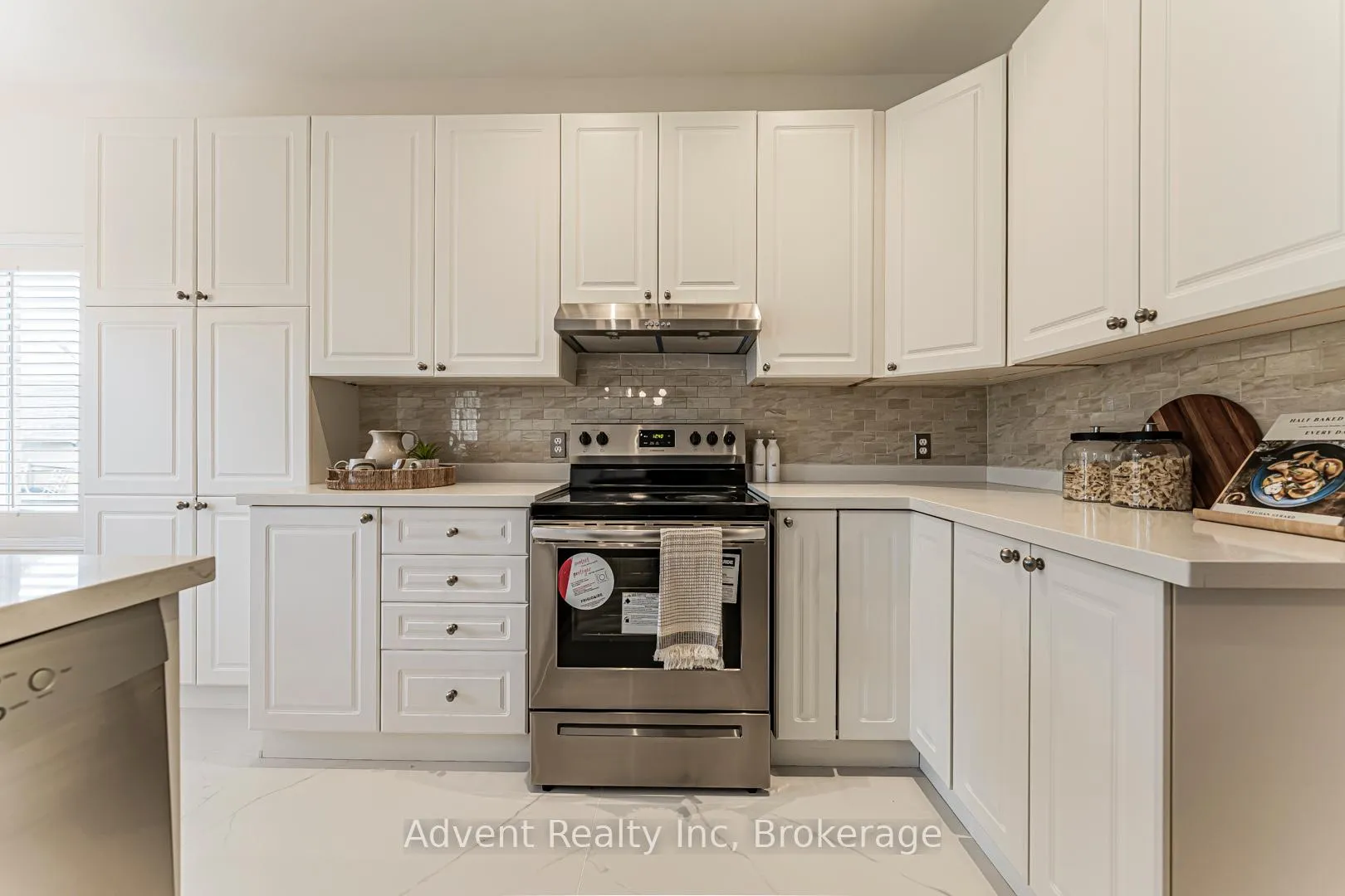 Photo 11 of 5 Angus Glen Boulevard, Markham, Angus Glen — HOMEH