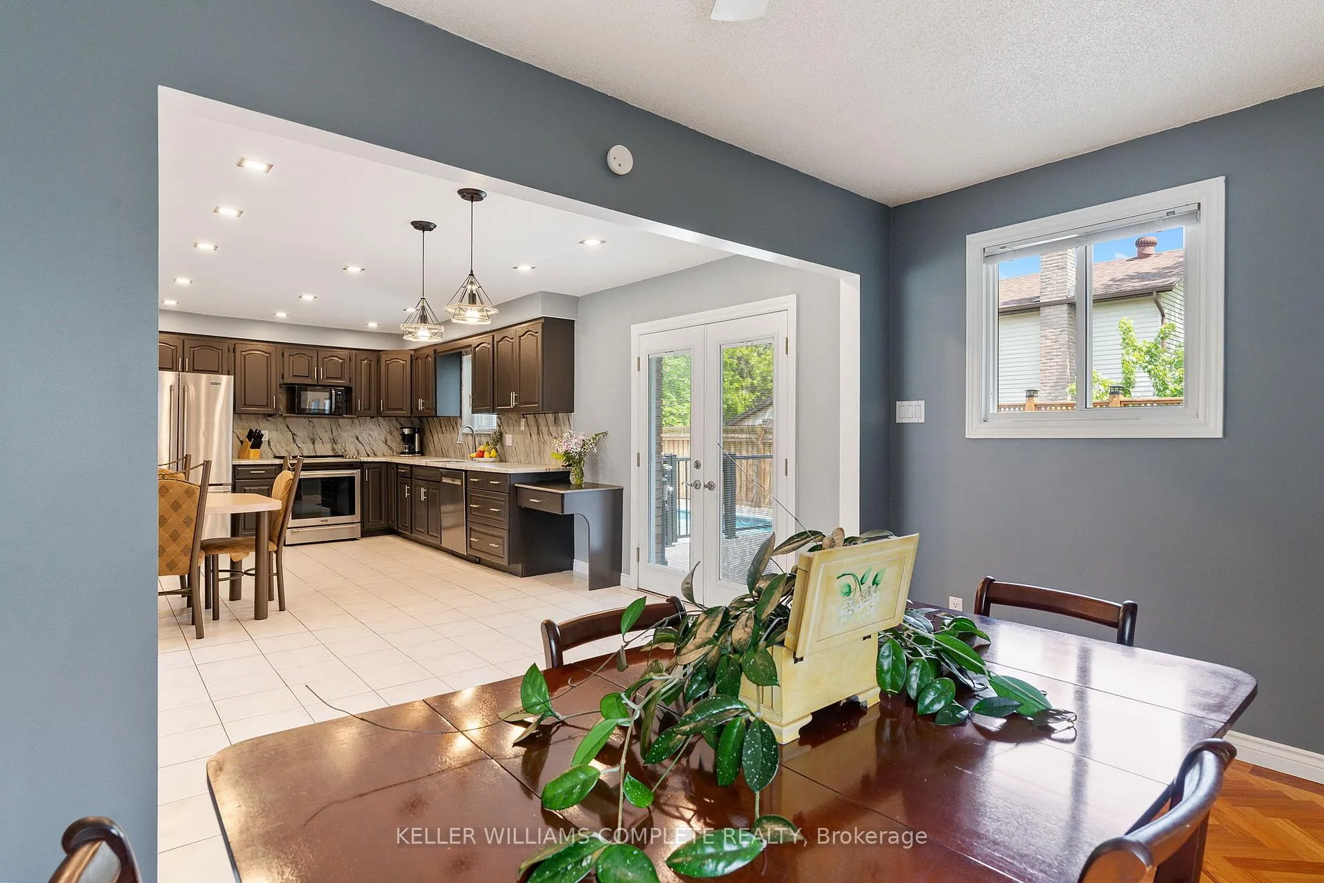 Photo 24 of 25 Burke Drive, Haldimand — HOMEH