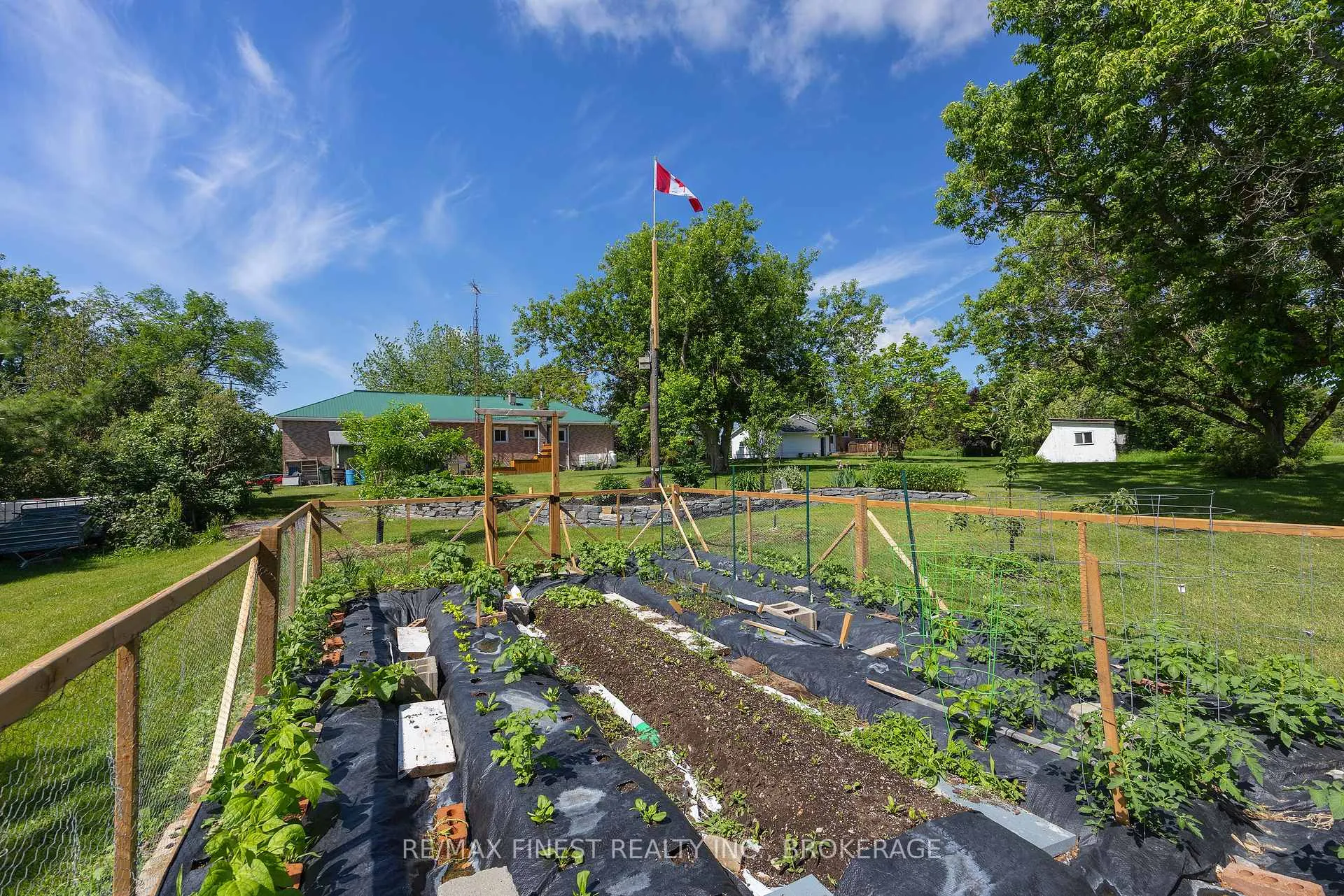 Photo 35 of 3700 Yarker Road, Frontenac, Frontenac South — HOMEH