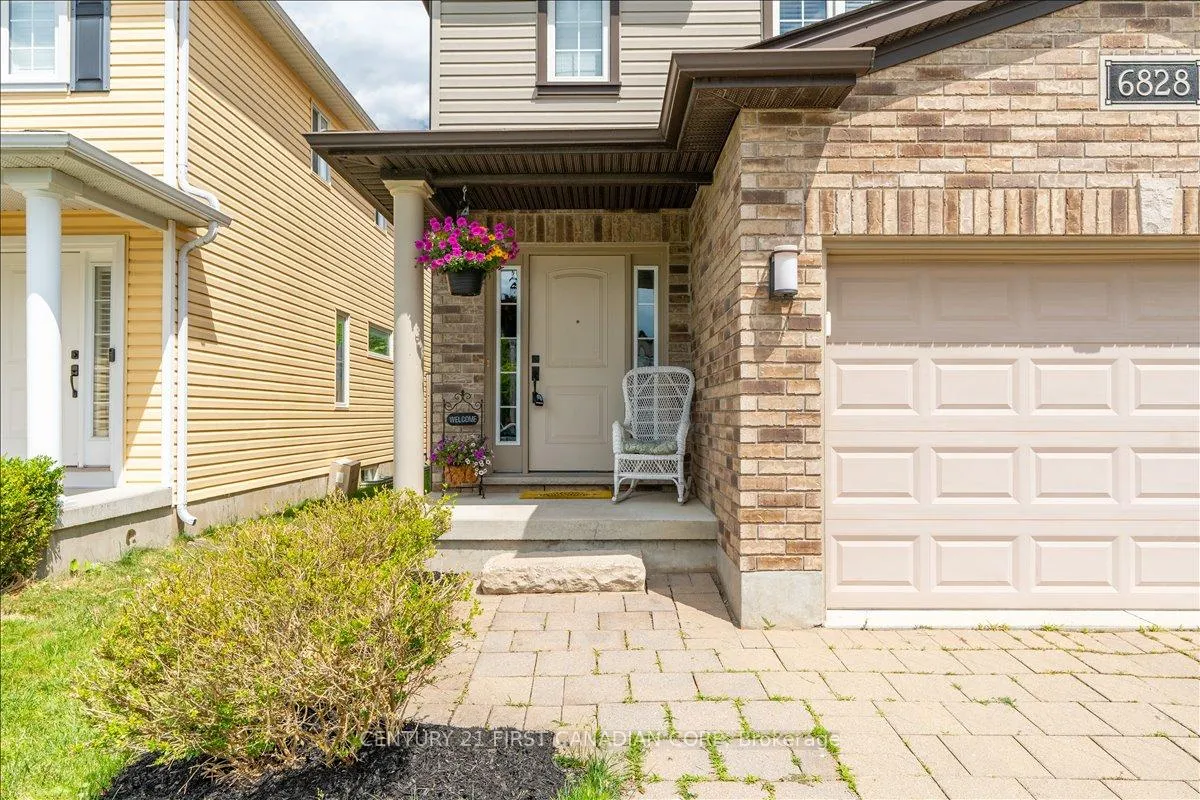 Photo 4 of 6828 Vallas Circle, London, South V — HOMEH