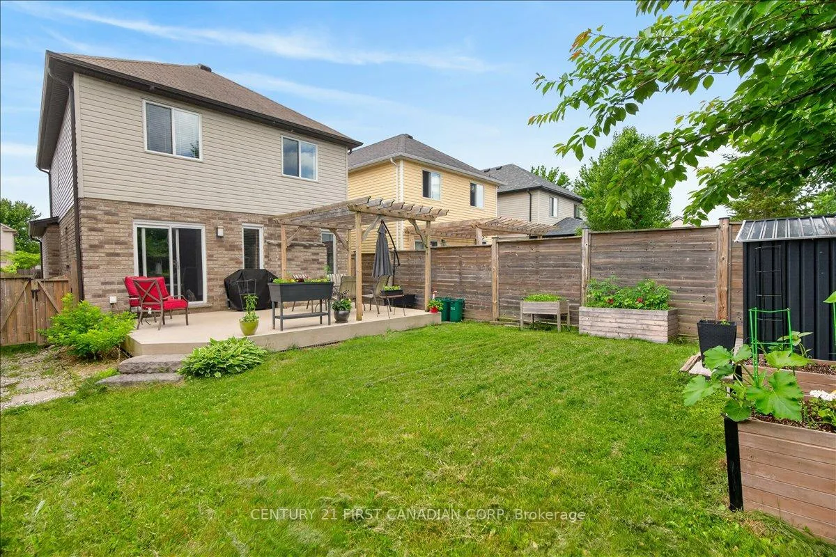 Photo 42 of 6828 Vallas Circle, London, South V — HOMEH
