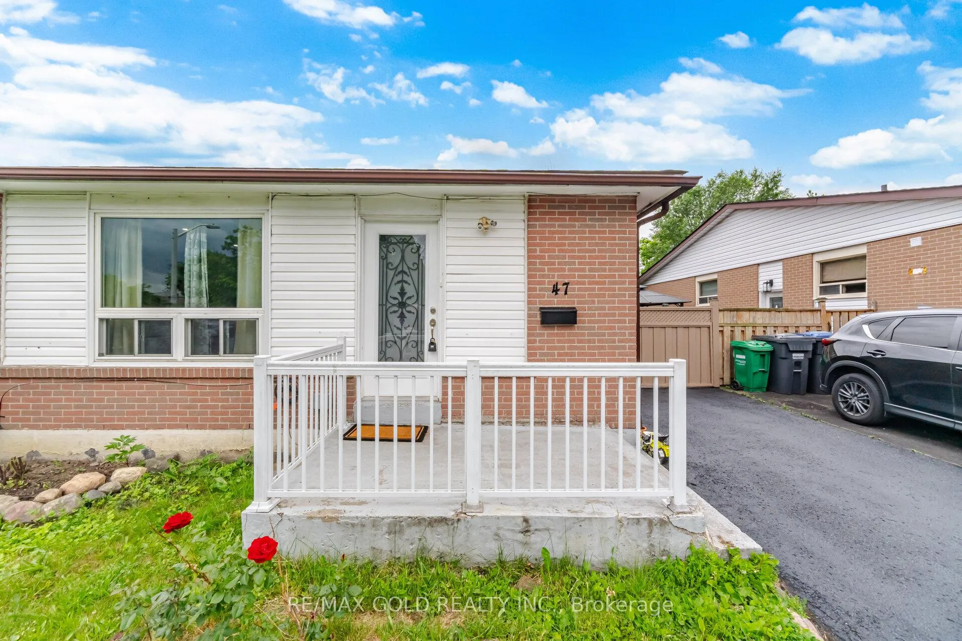 Photo 6 of 47 Fallingdale Crescent, Brampton, Southgate — HOMEH