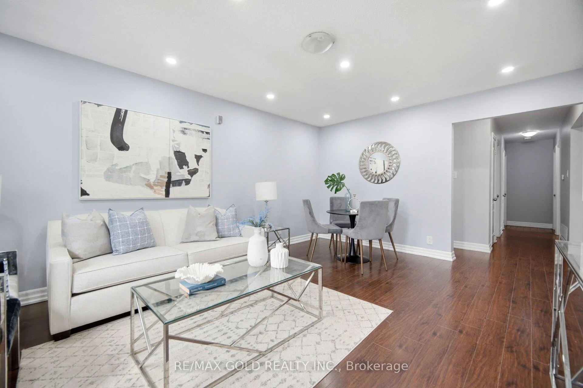 Photo 10 of 47 Fallingdale Crescent, Brampton, Southgate — HOMEH