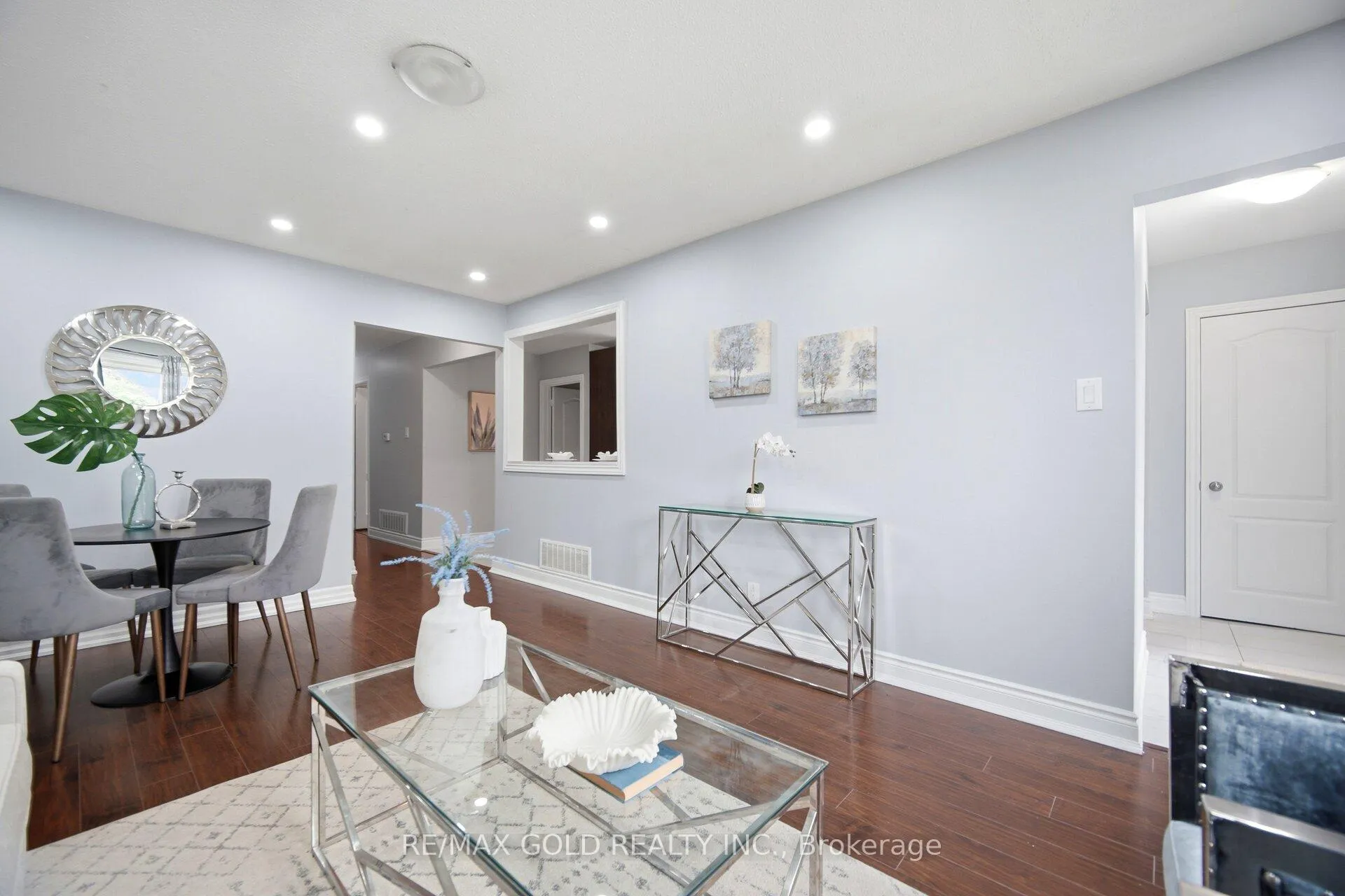 Photo 13 of 47 Fallingdale Crescent, Brampton, Southgate — HOMEH