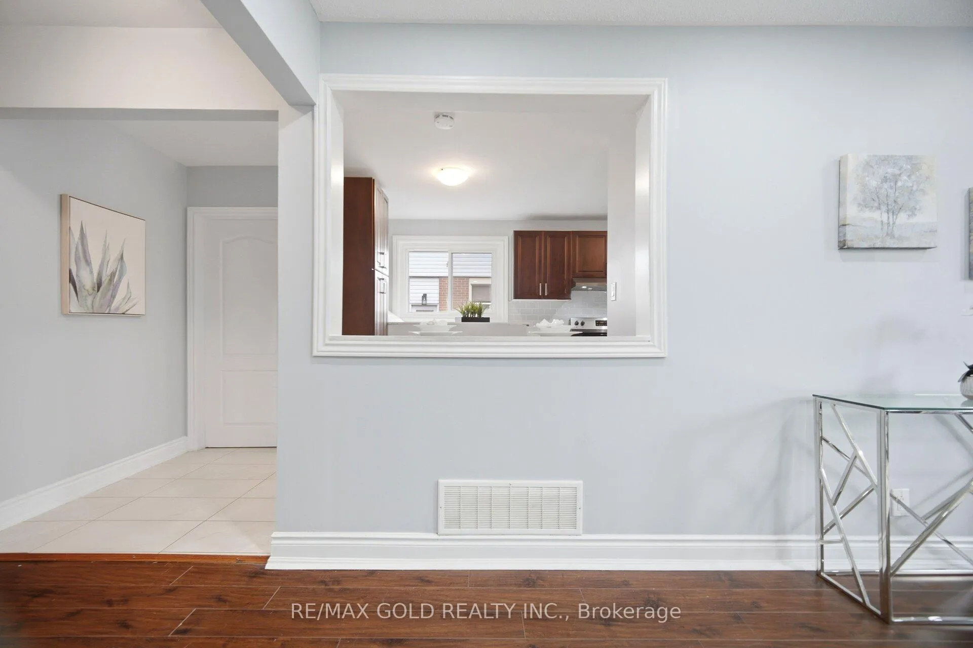 Photo 15 of 47 Fallingdale Crescent, Brampton, Southgate — HOMEH