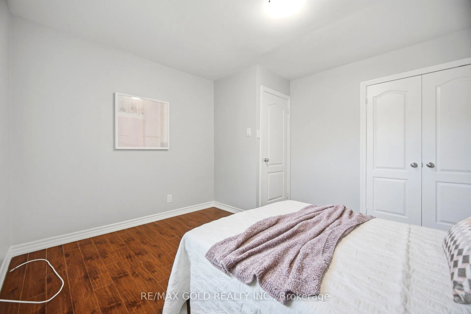 Photo 24 of 47 Fallingdale Crescent, Brampton, Southgate — HOMEH