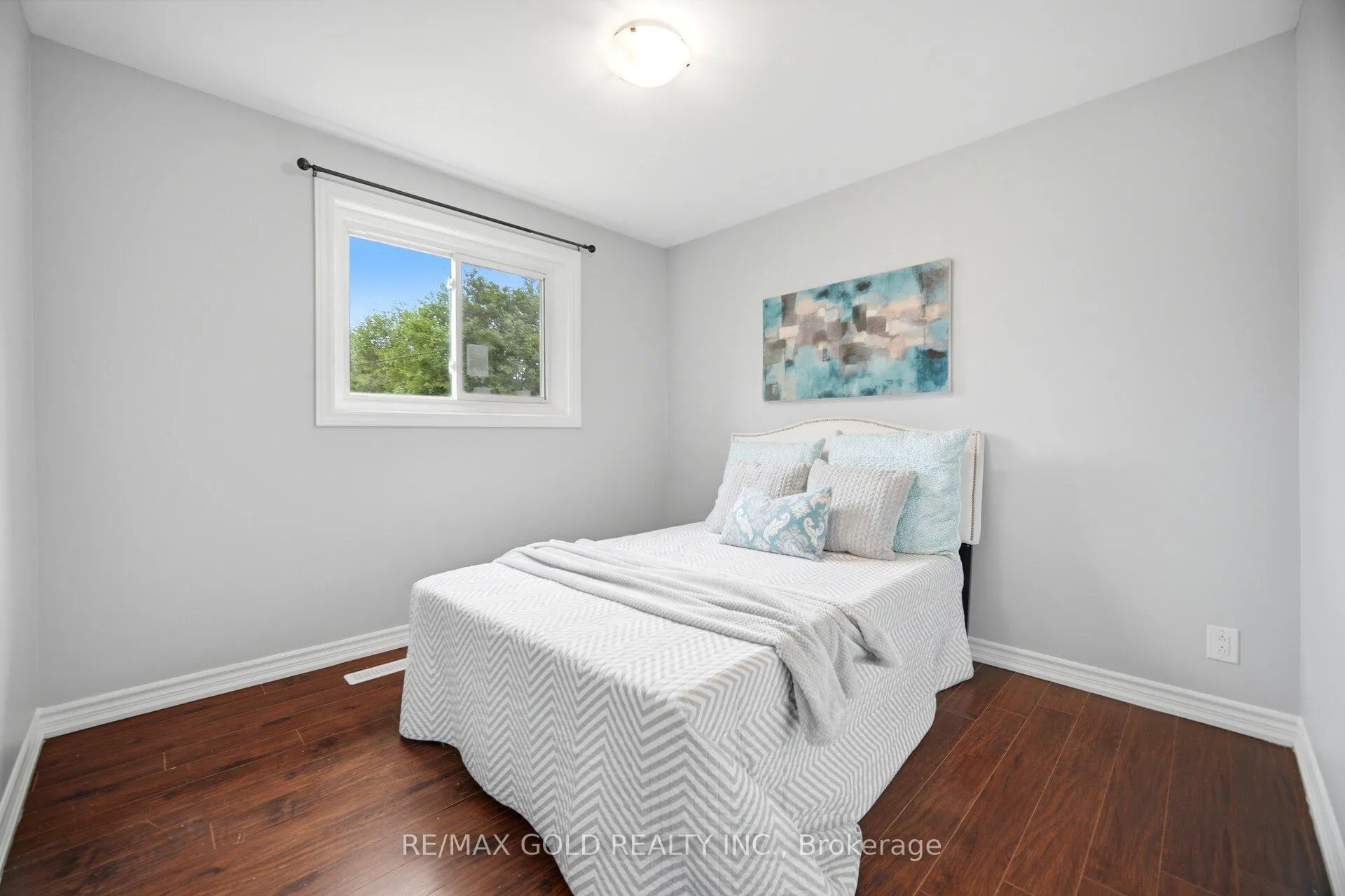 Photo 25 of 47 Fallingdale Crescent, Brampton, Southgate — HOMEH