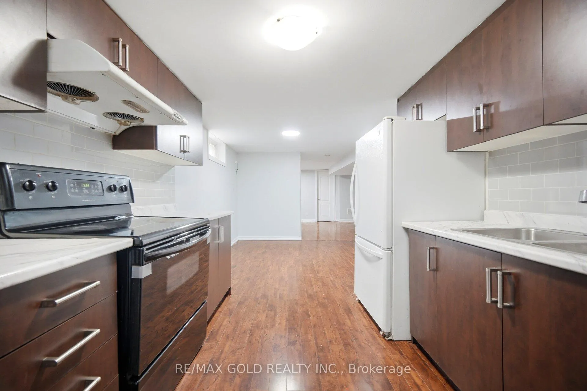 Photo 32 of 47 Fallingdale Crescent, Brampton, Southgate — HOMEH