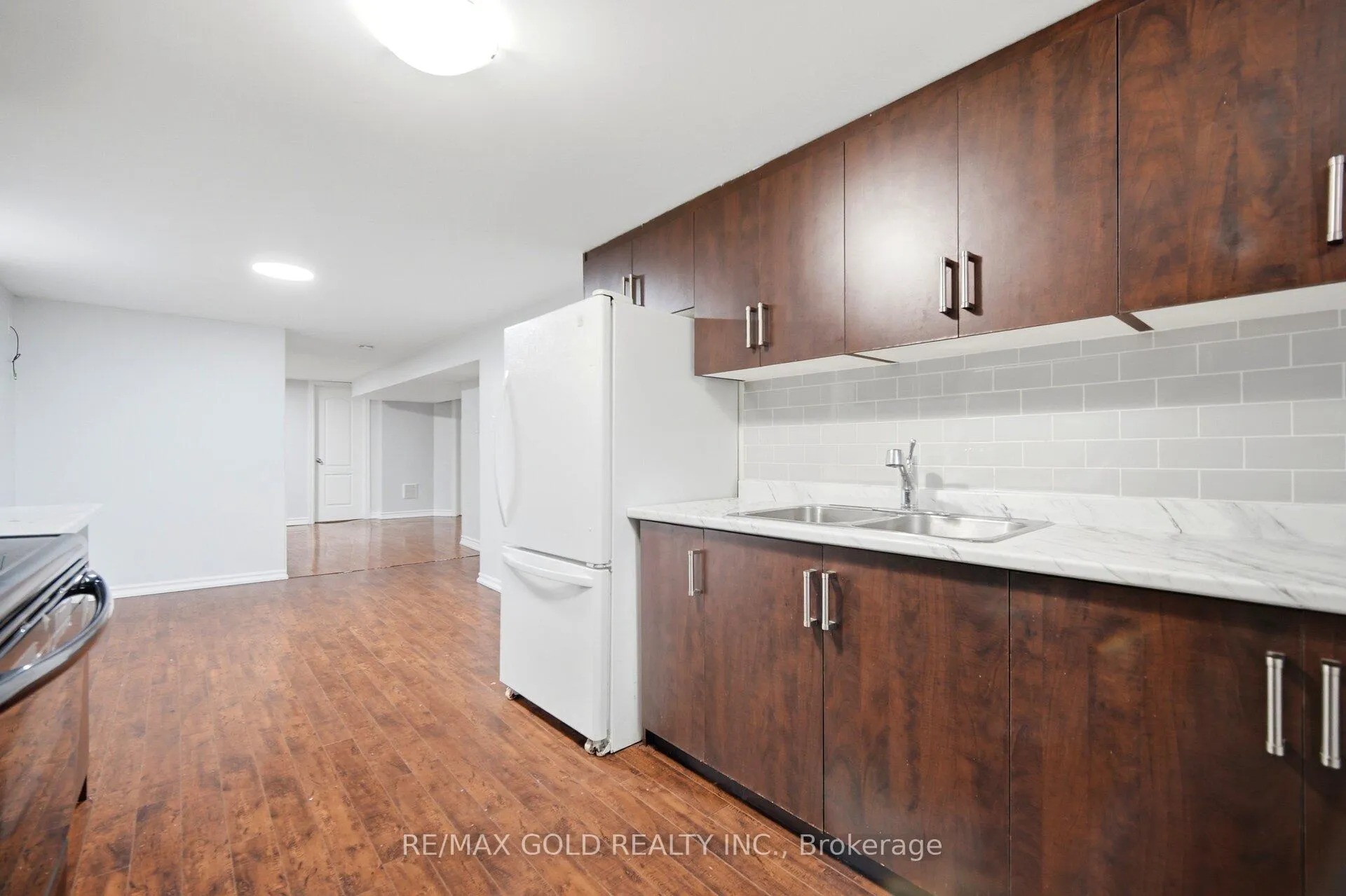 Photo 33 of 47 Fallingdale Crescent, Brampton, Southgate — HOMEH