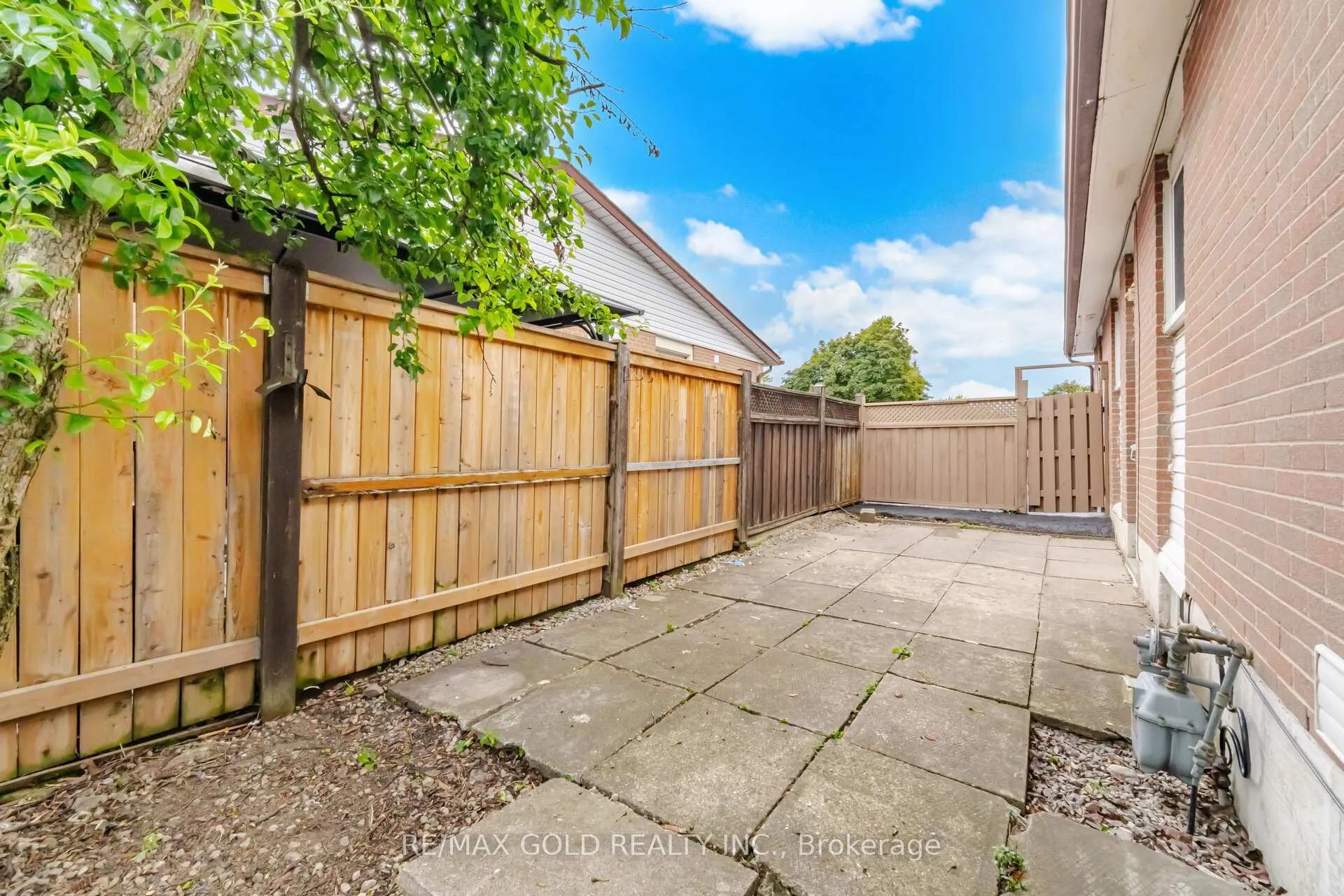 Photo 47 of 47 Fallingdale Crescent, Brampton, Southgate — HOMEH