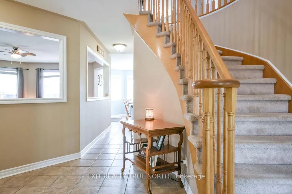 Photo 3 of 9 Corbett Street, Springwater, Elmvale — HOMEH