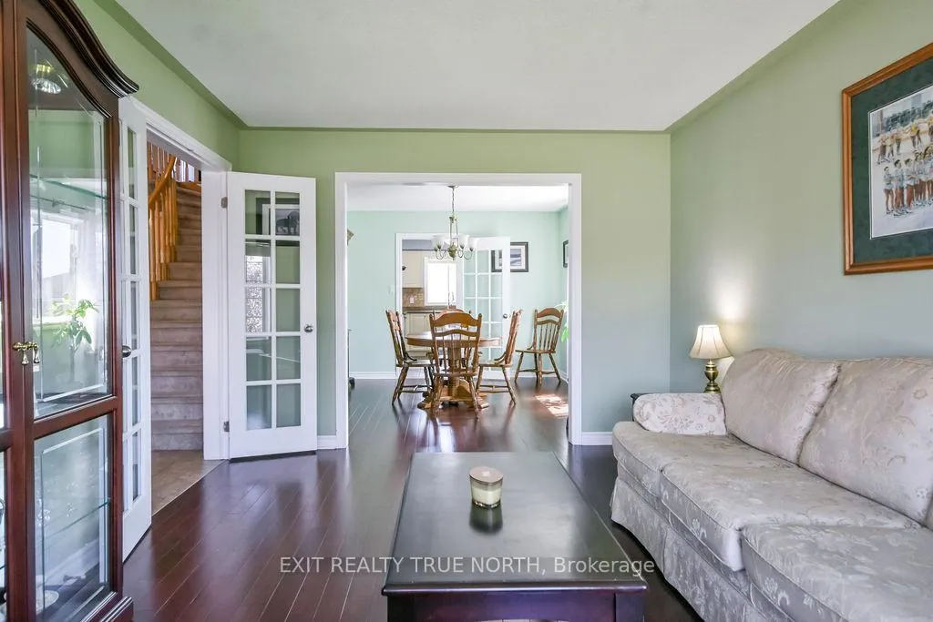 Photo 6 of 9 Corbett Street, Springwater, Elmvale — HOMEH
