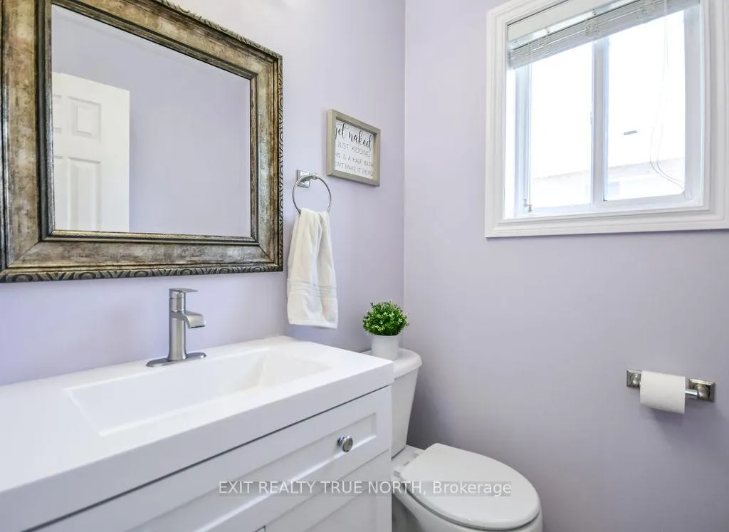 Photo 17 of 9 Corbett Street, Springwater, Elmvale — HOMEH