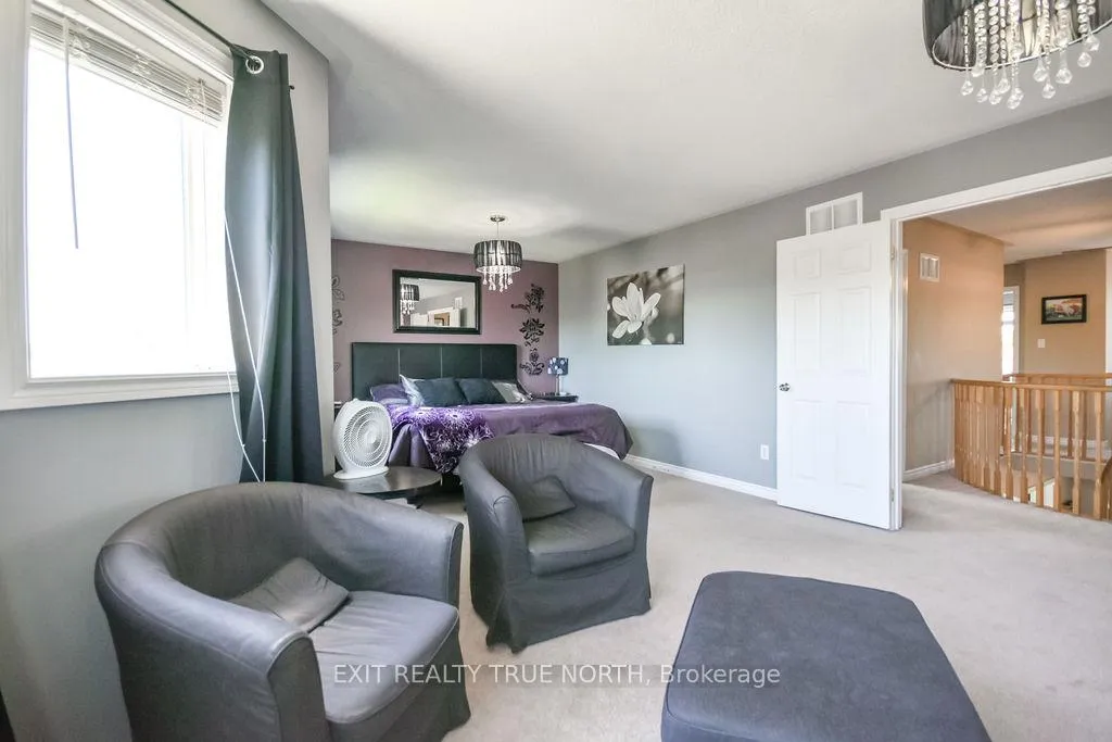 Photo 22 of 9 Corbett Street, Springwater, Elmvale — HOMEH