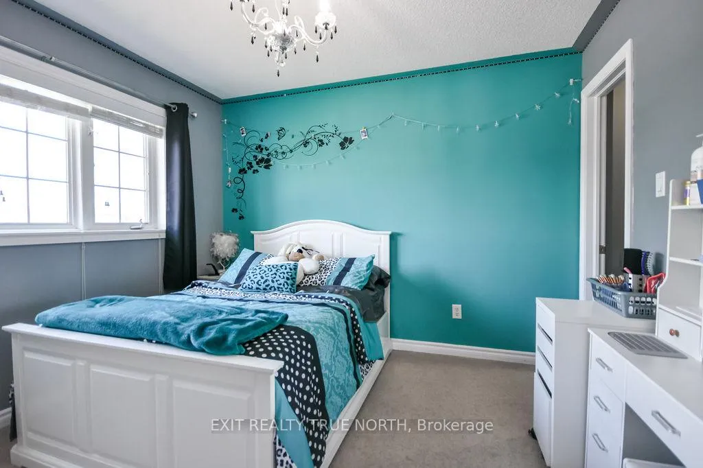 Photo 28 of 9 Corbett Street, Springwater, Elmvale — HOMEH