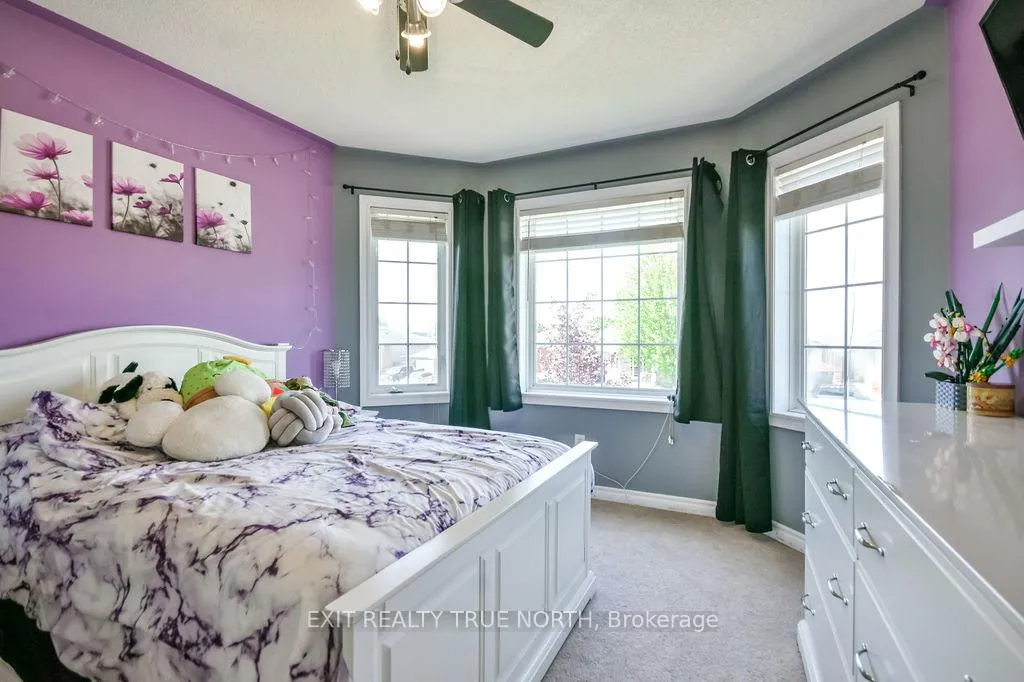Photo 30 of 9 Corbett Street, Springwater, Elmvale — HOMEH