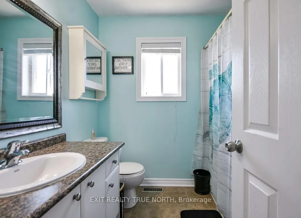 Photo 31 of 9 Corbett Street, Springwater, Elmvale — HOMEH
