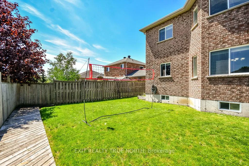 Photo 45 of 9 Corbett Street, Springwater, Elmvale — HOMEH