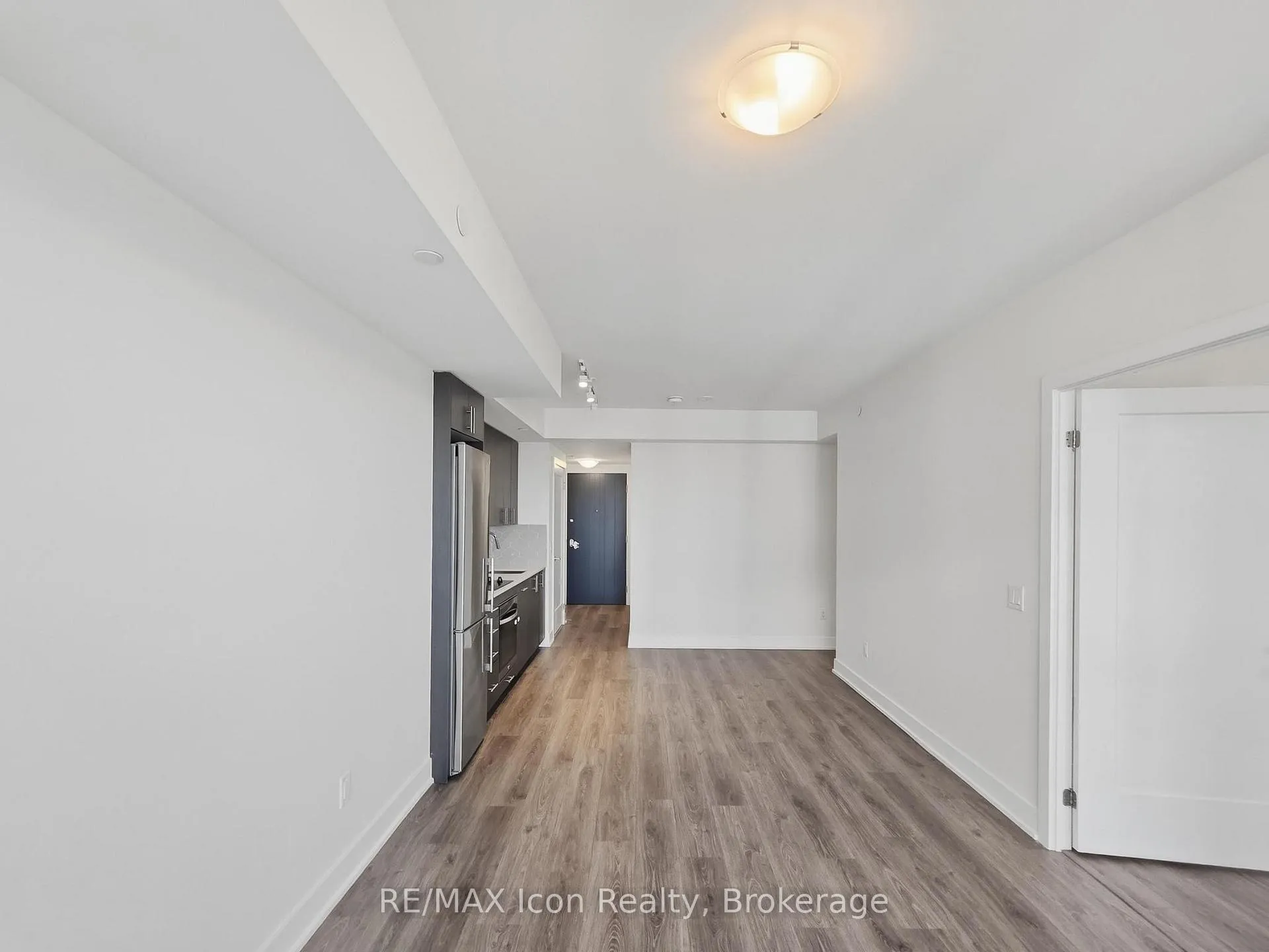 Photo 4 of Unit 2214, 2545 Simcoe Street N, Oshawa, Windfields — HOMEH