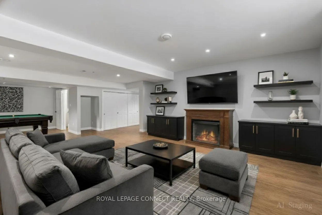 Photo 21 of 25 Springdale Drive, Kawartha Lakes, Lindsay — HOMEH