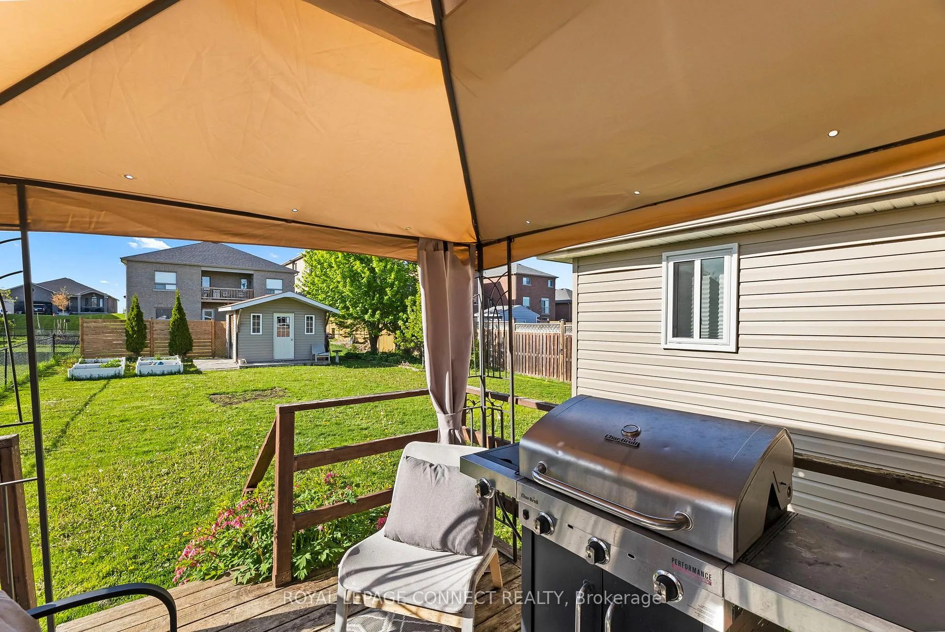 Photo 26 of 25 Springdale Drive, Kawartha Lakes, Lindsay — HOMEH