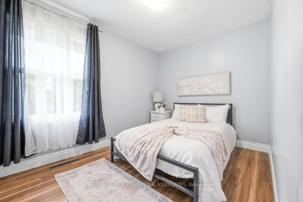Photo 20 of 768 Mackay Street, Pembroke, Pembroke — HOMEH