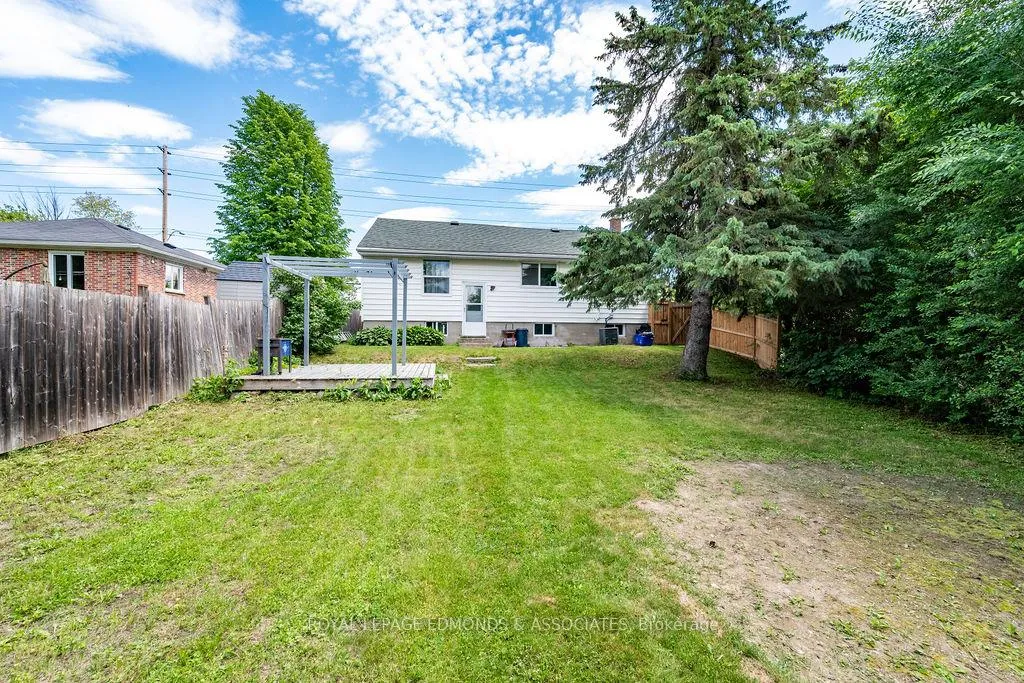 Photo 34 of 768 Mackay Street, Pembroke, Pembroke — HOMEH