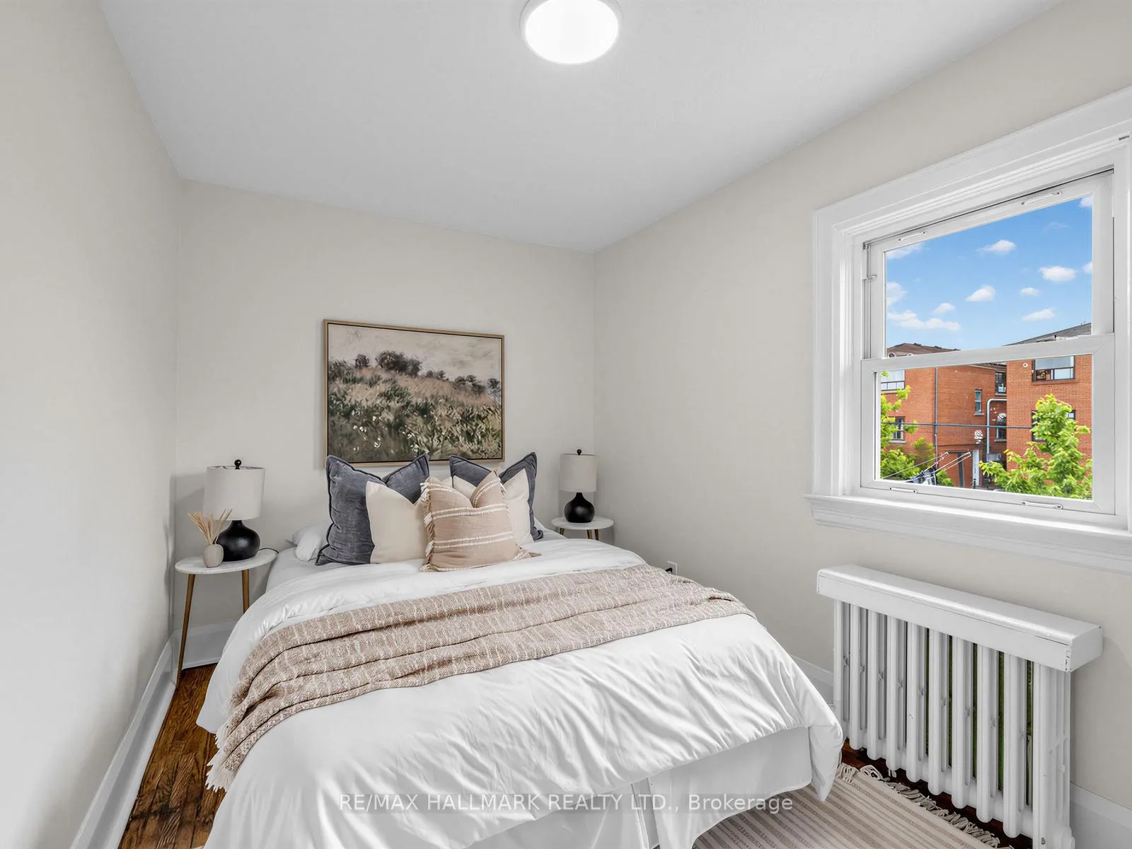 Photo 26 of 958 Greenwood Avenue, Toronto, Danforth Village-East York — HOMEH