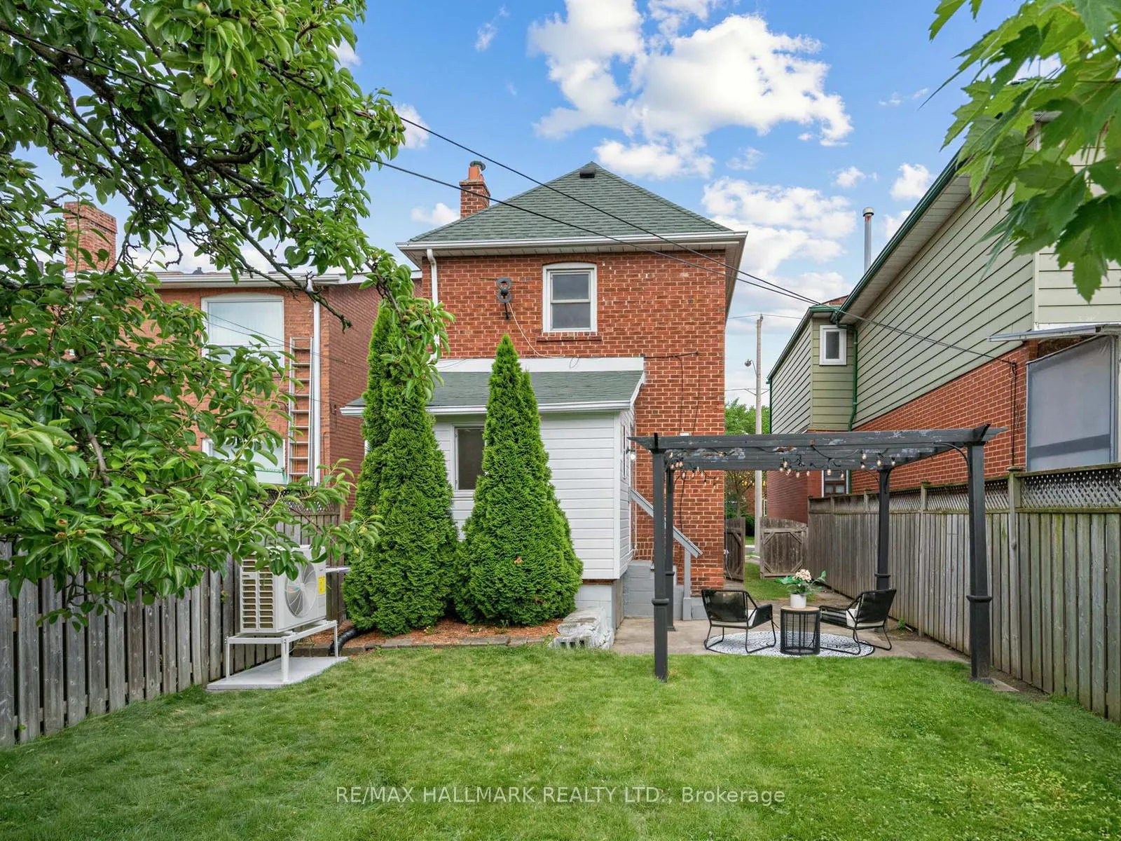 Photo 35 of 958 Greenwood Avenue, Toronto, Danforth Village-East York — HOMEH