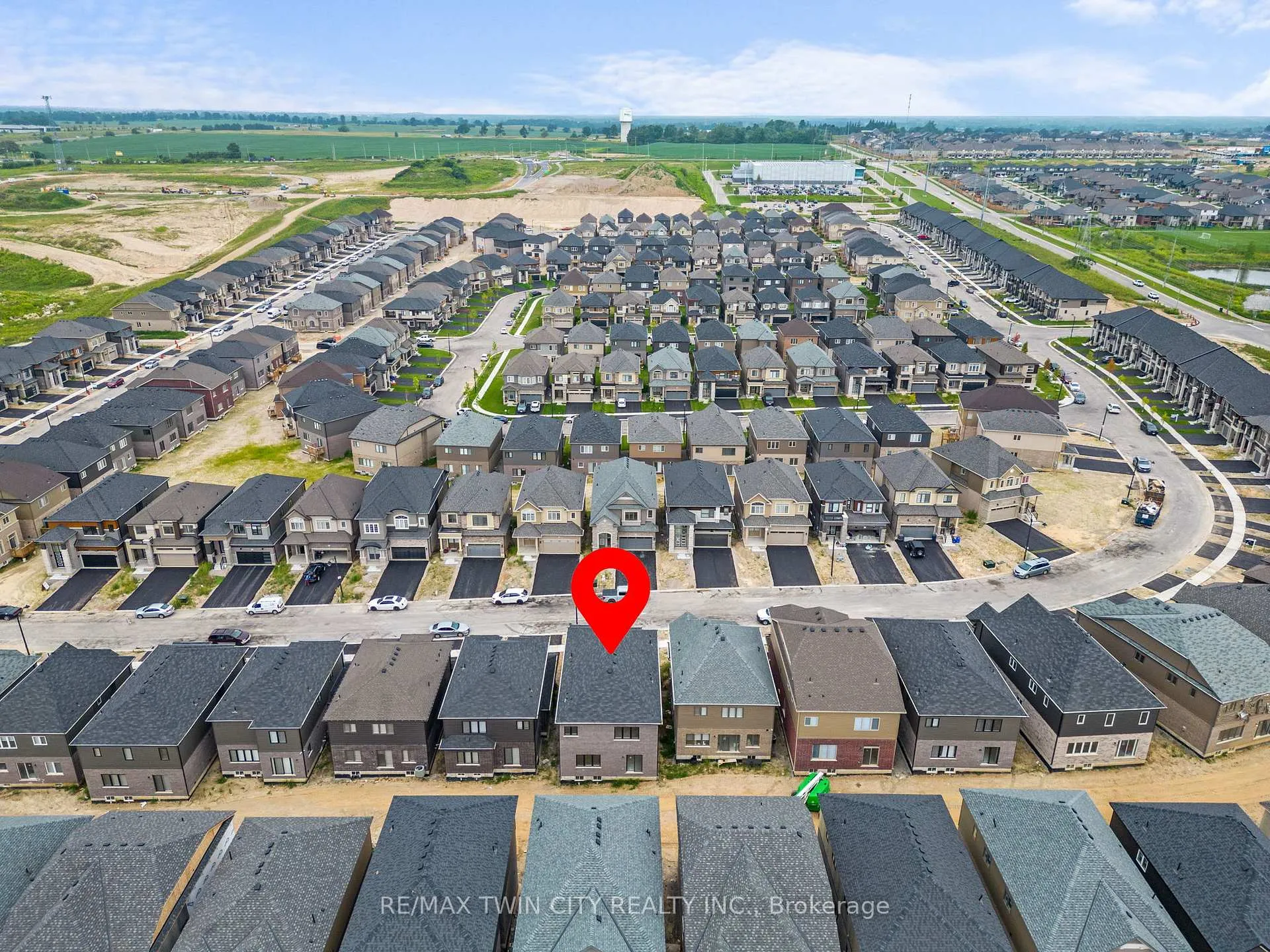 Photo 7 of 61 George Brier Drive E, Brant, Paris — HOMEH