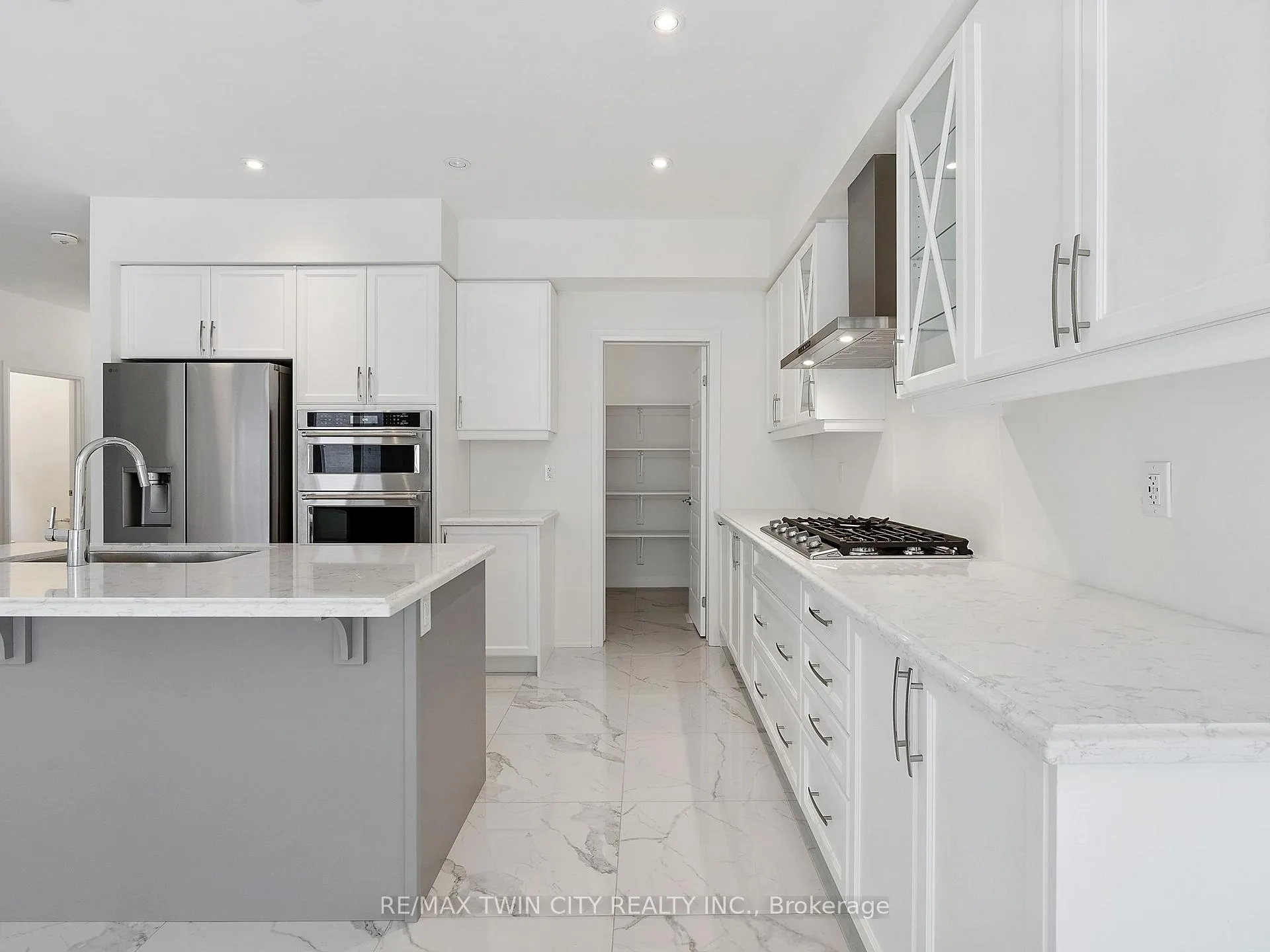 Photo 26 of 61 George Brier Drive E, Brant, Paris — HOMEH