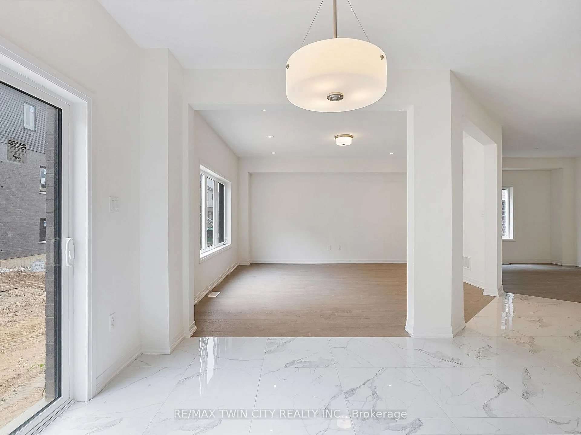 Photo 31 of 61 George Brier Drive E, Brant, Paris — HOMEH