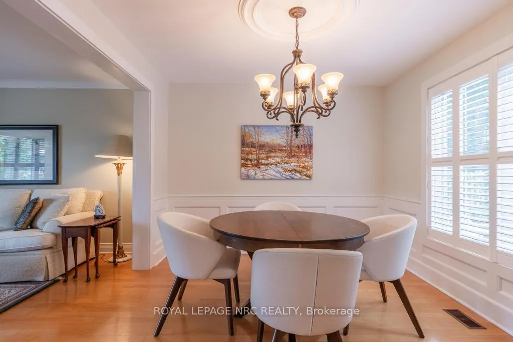Photo 19 of 22 Butler Crescent, St. Catharines, Lakeshore — HOMEH