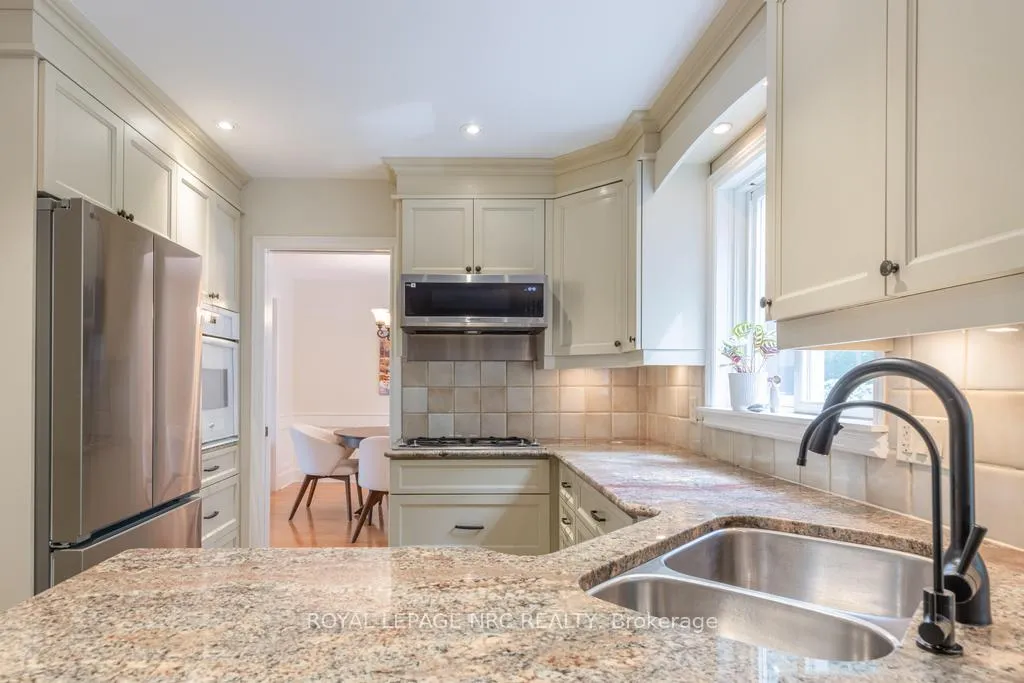 Photo 21 of 22 Butler Crescent, St. Catharines, Lakeshore — HOMEH