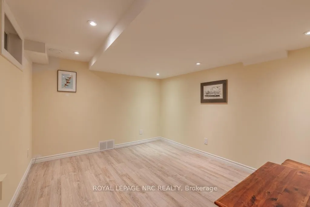 Photo 39 of 22 Butler Crescent, St. Catharines, Lakeshore — HOMEH
