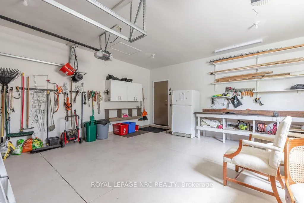 Photo 41 of 22 Butler Crescent, St. Catharines, Lakeshore — HOMEH