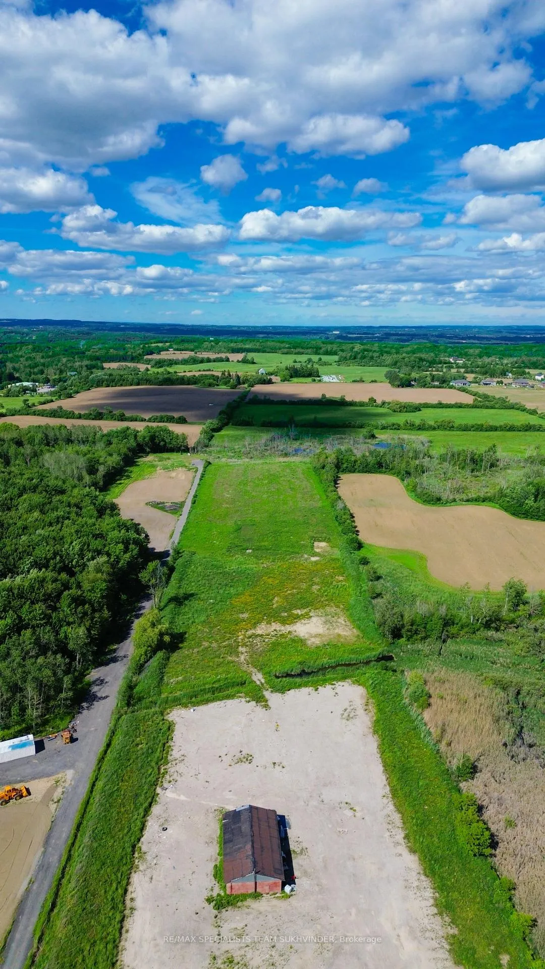 Photo 17 of 15245 Airport Road, Caledon, Rural Caledon — HOMEH