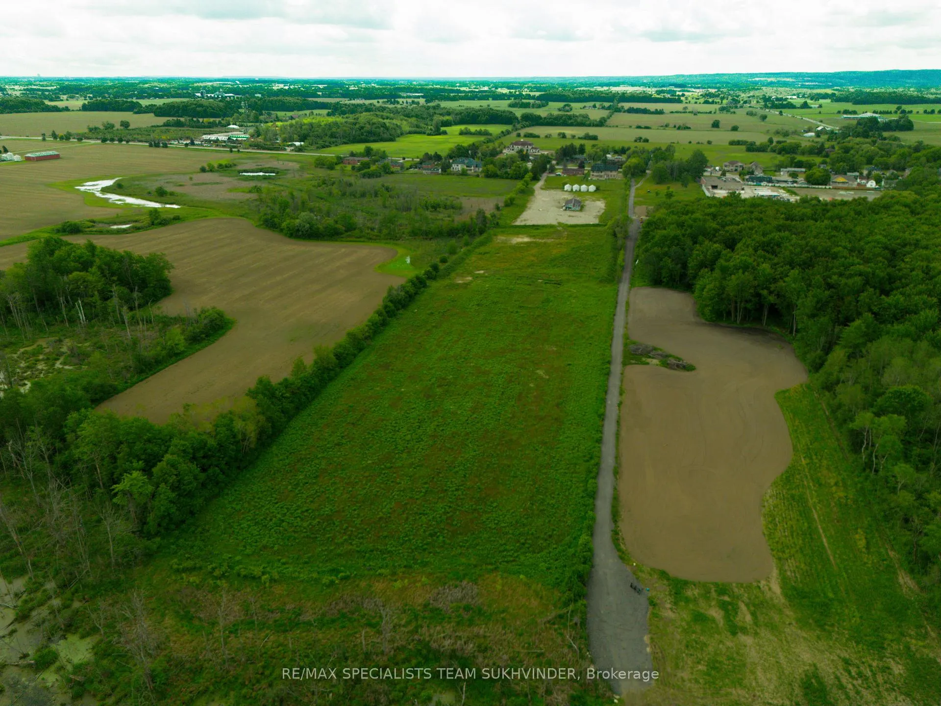 Photo 5 of 15245 Airport Road, Caledon, Rural Caledon — HOMEH