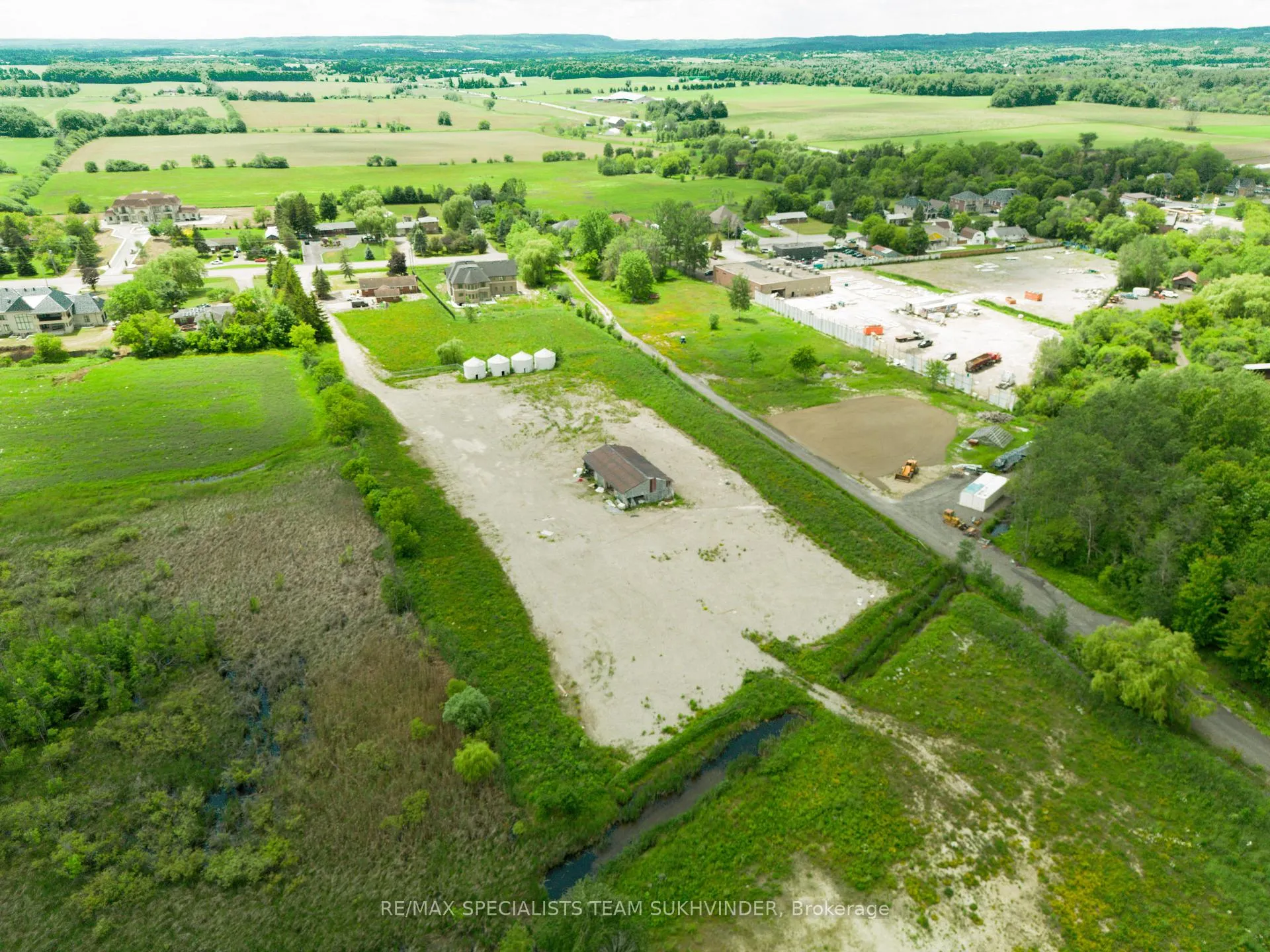 Photo 9 of 15245 Airport Road, Caledon, Rural Caledon — HOMEH