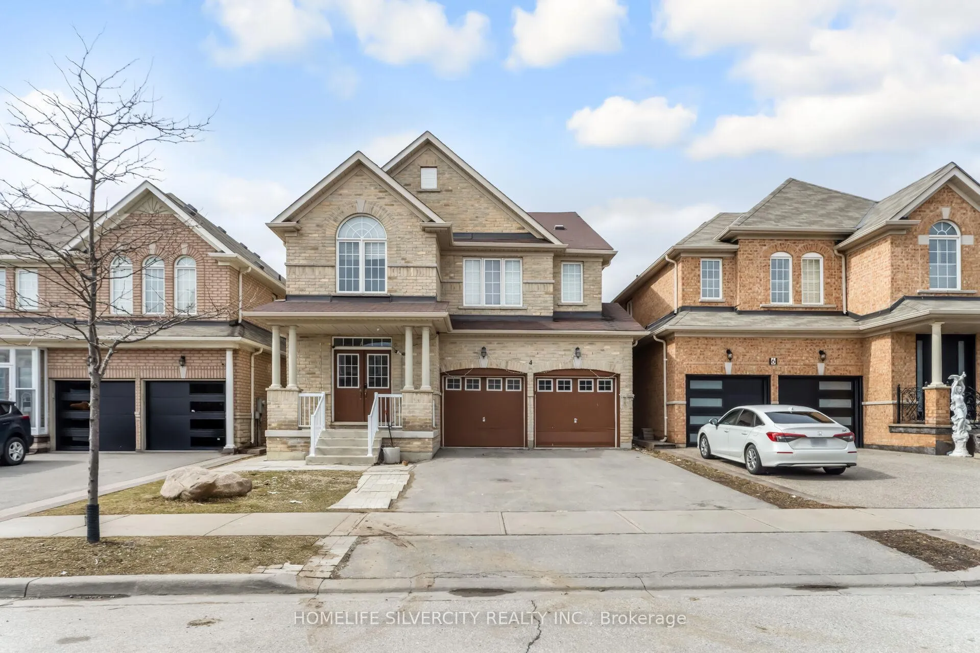 Front of 4 Fossil Street