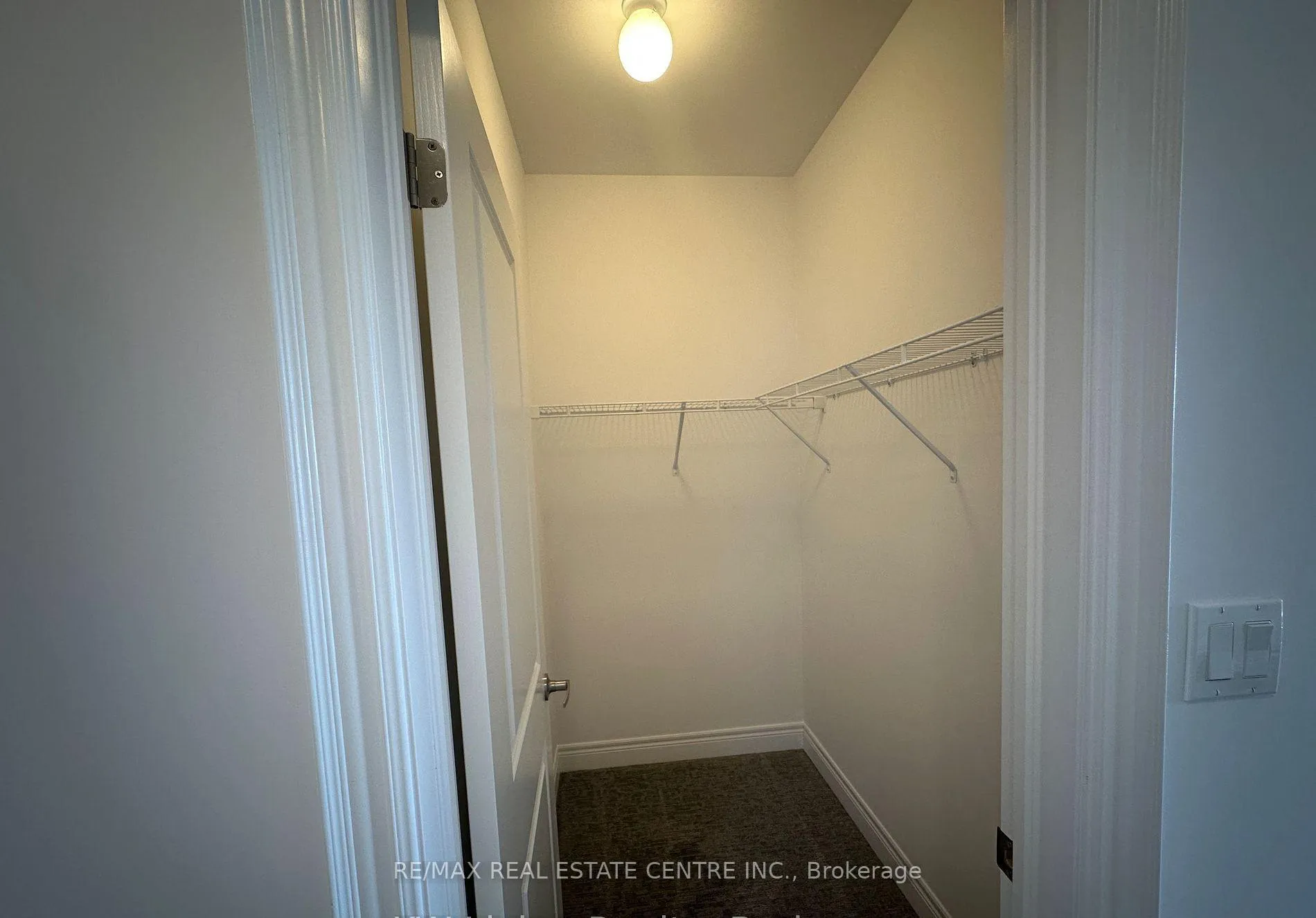 Photo 16 of Unit 49, 2140 Trafalgar Road, Oakville, River Oaks — HOMEH
