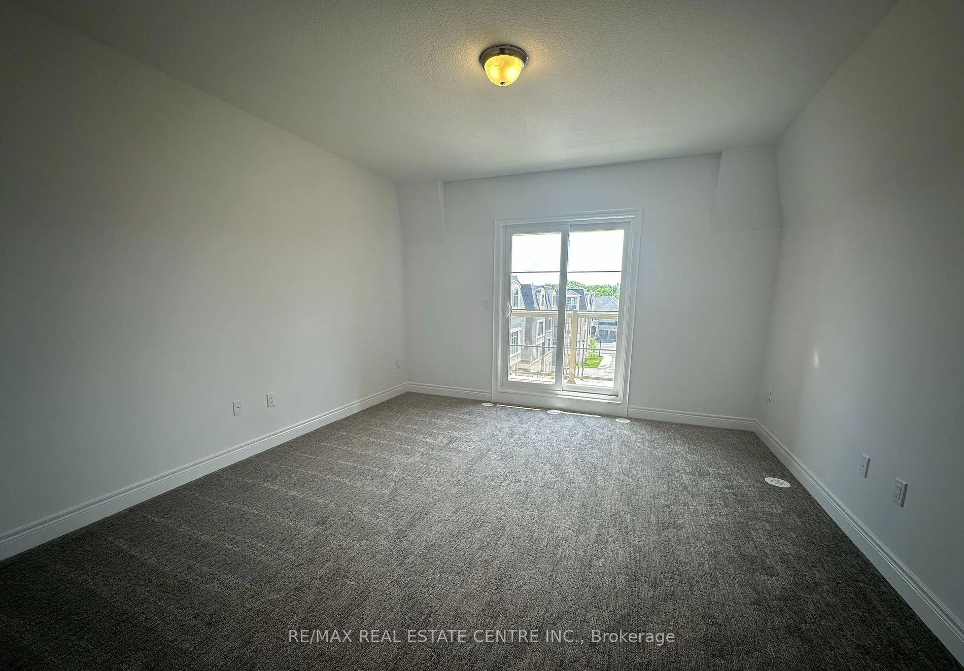 Photo 18 of Unit 49, 2140 Trafalgar Road, Oakville, River Oaks — HOMEH